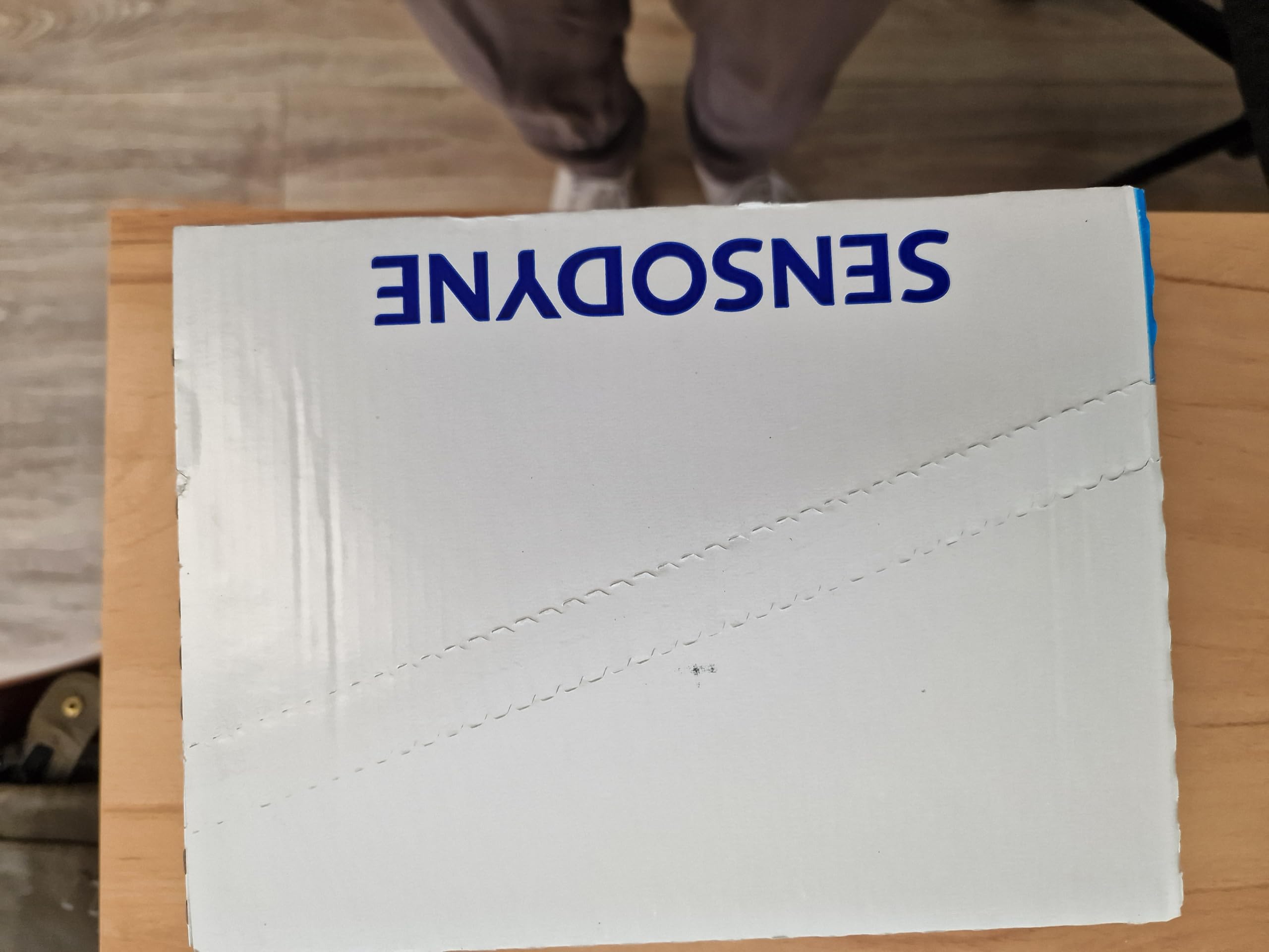 Zahnpasta - Sensodyne ProSchmelz Sanft Weiss, Zahncreme mit Whitening Effekt, fortschrittlicher Zahnschmelzschutz für natürlich weiße Zähne, 12 x 75ml