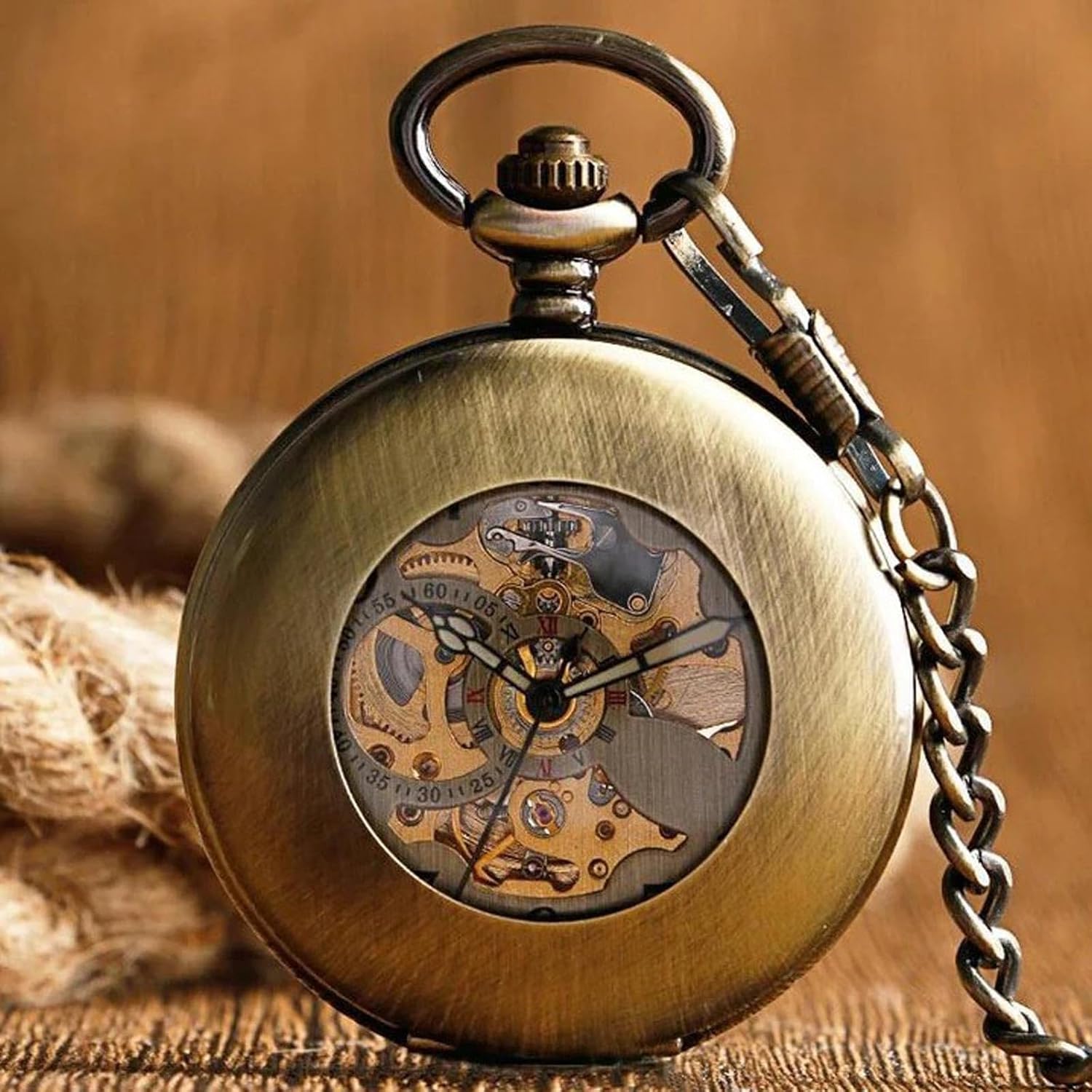 Classic flip-Style Vintage Mechanical Pocket Watch with Luminous Skeleton Design, Manual Winding, Unisex