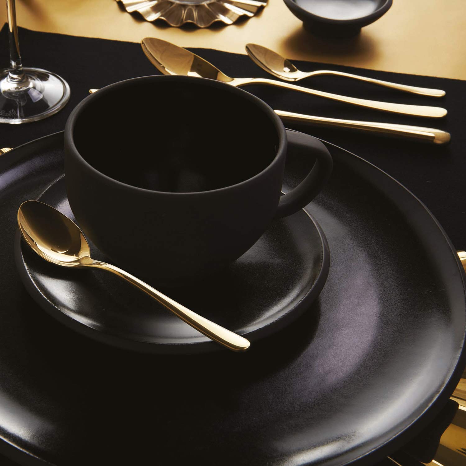 Sambonet - TASTE Tafelbesteck Set für 12 Personen, 60-teilig aus Edelstahl PVD-Finish, spülmaschinenfest, gold