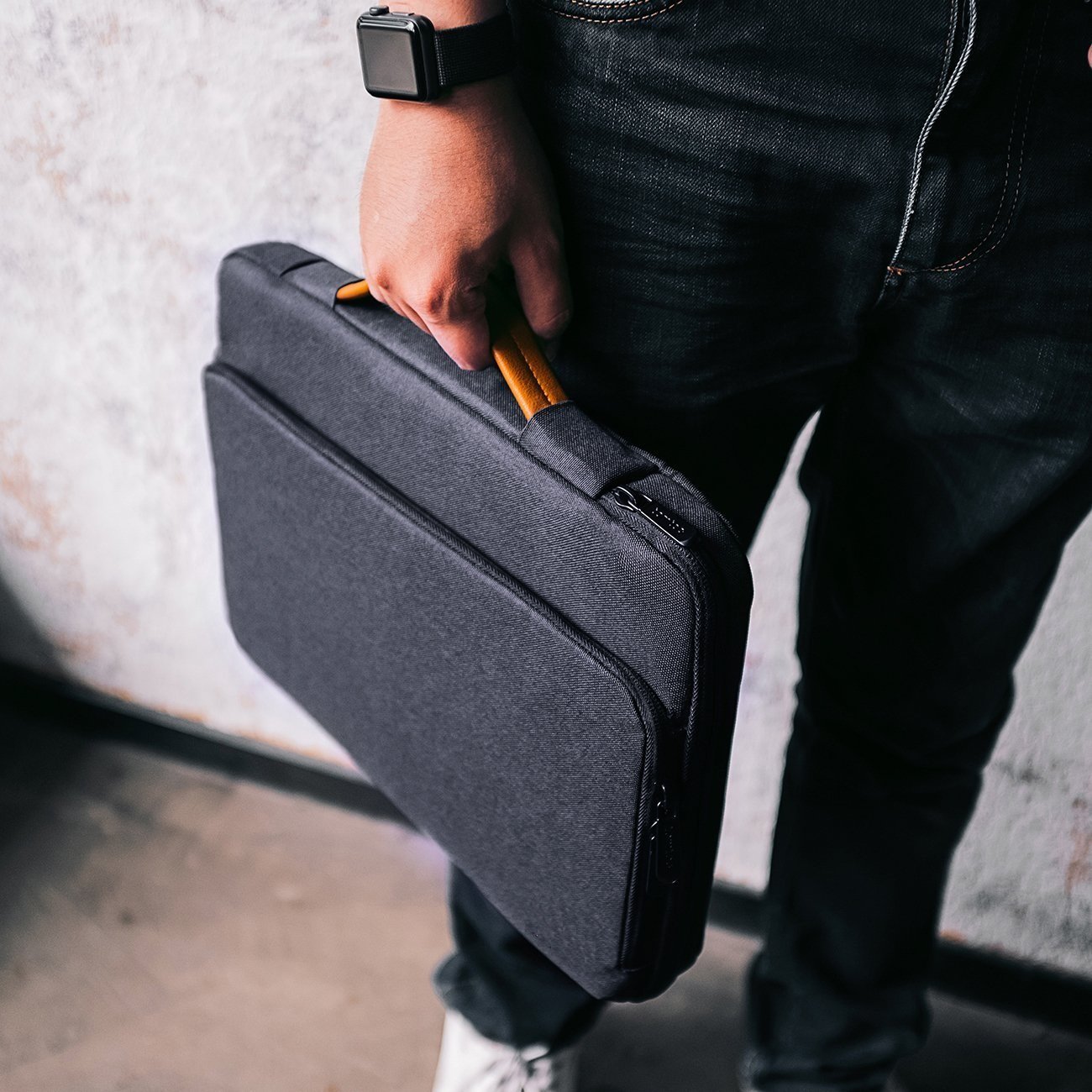MOCA Laptop Sleeve 13.3 inch, 13-13.3 inch Laptop Sleeve with Handle Compatible with MacBook Air/Pro 13/Pro 14 M5 M4 M3 M2 M1,HP Dell ASUS Lenovo, — Amazon image 6