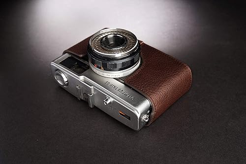 Vista 25 de Trip 35 - Funda de piel auténtica hecha a mano para cámara Olympus Trip 35 con correa de mano (negro)