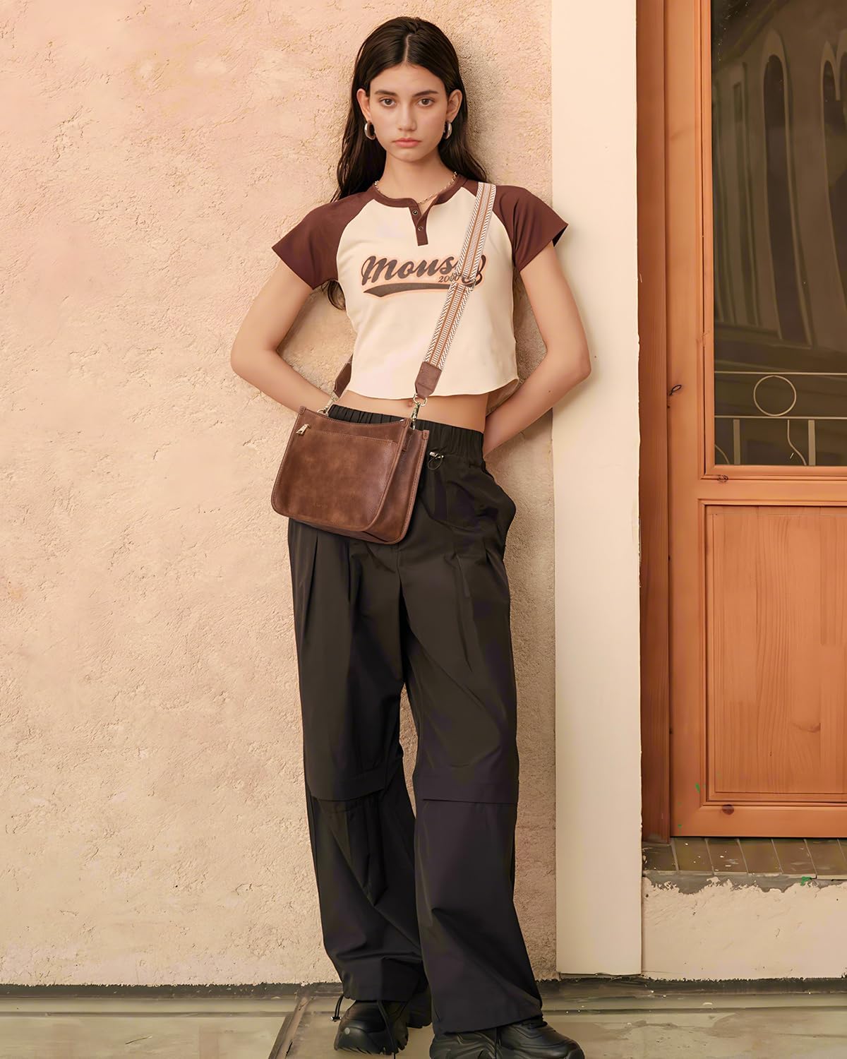 CHOLISS Crossbody Bags for Women Vegan Leather Shoulder Handbags Trendy Hobo Purses with Zip Pocket Adjustable Guitar Strap