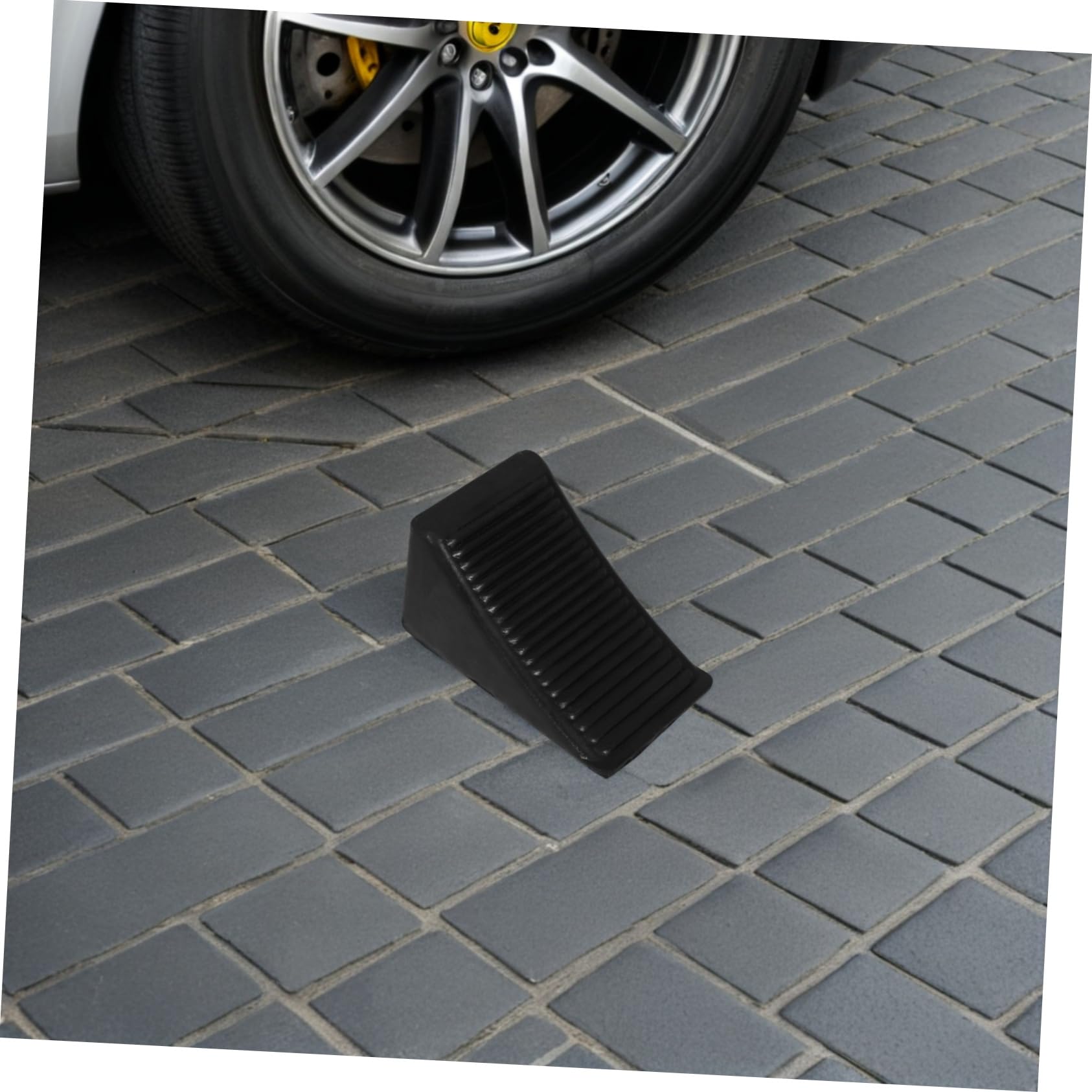 IMIKEYA 2piezas Calzos para Ruedas De Coche Antideslizantes Topes De Goma para Aparcamiento Pendiente Uso Garaje y Superficies Resbaladizas