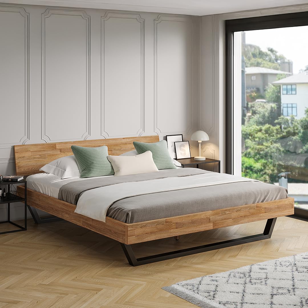 skølm Alver Massivholzbett 180x200 cm – Bettgestell aus Massivholz Eiche geölt – Holzbett mit schwarzen Metallkufen – hochwertiges Bett mit 1 Strebe als Bettkopf – Bettrahmen geeignet als Doppelbett