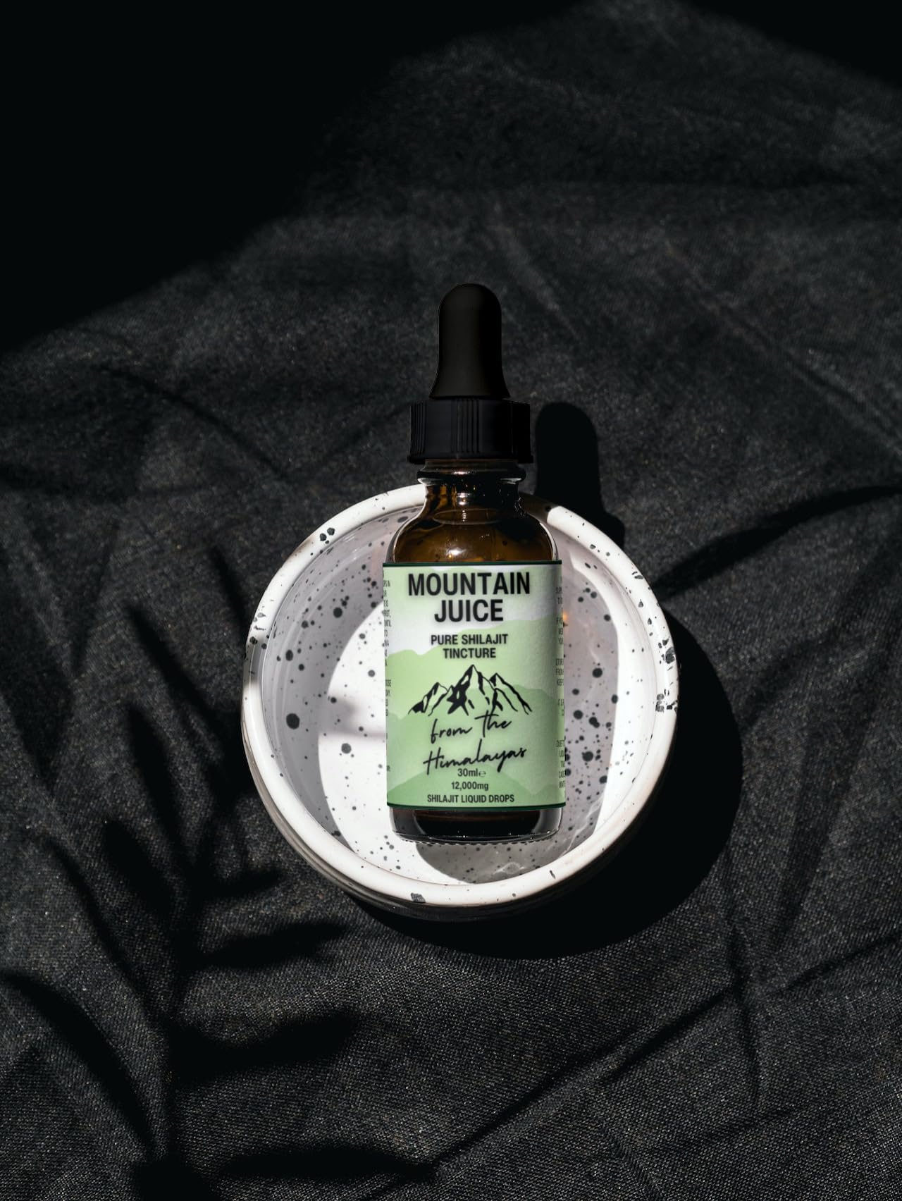 Gocce liquide di Shilajit puro 30ml Tintura da viaggio. Succo di montagna potente e potente, resina minerale ayurvedica naturale. Elevata resistenza per la resistenza, fulvico himalayano.