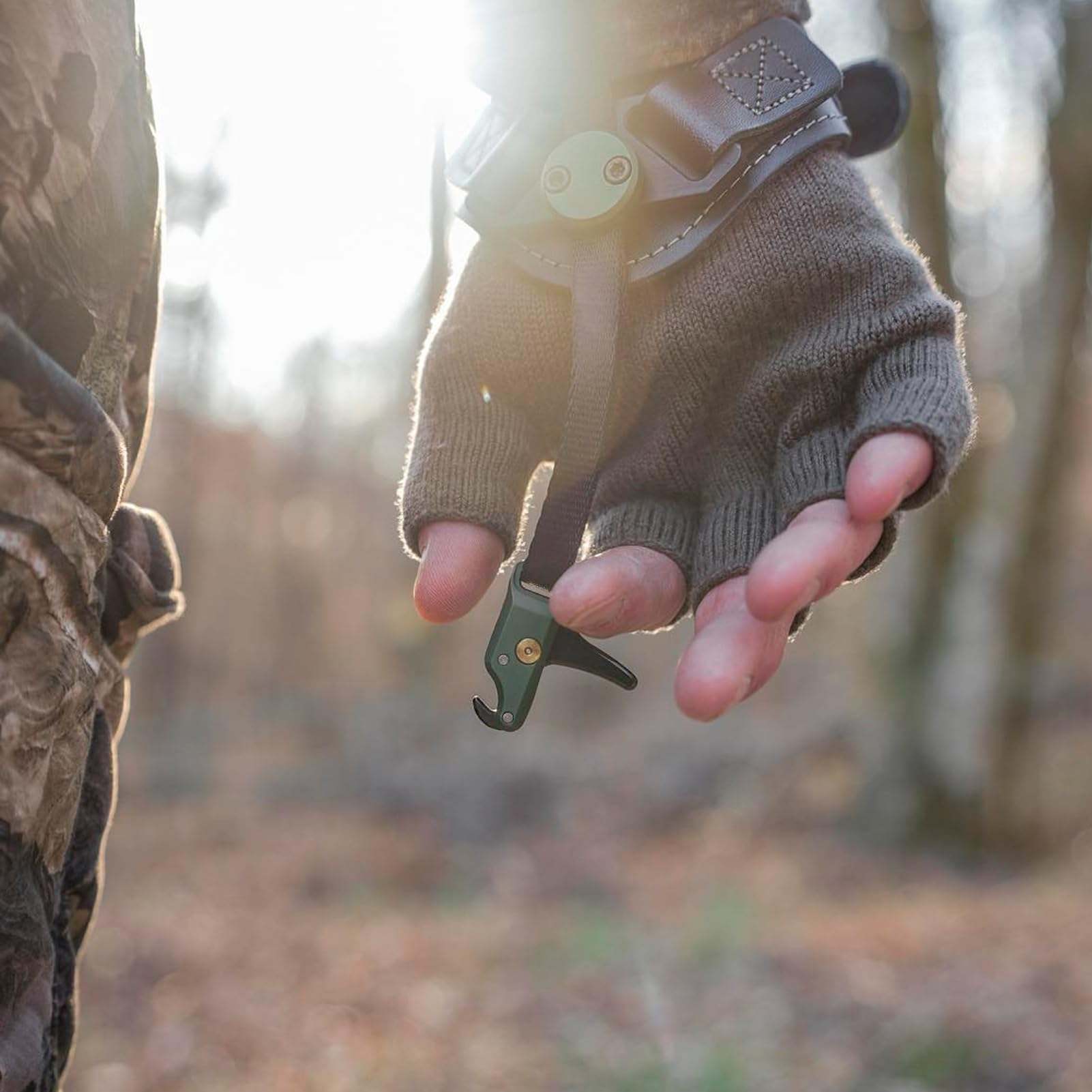 Stan SoleX Clicker Release - Index Finger Bow Release With Hook, Buckle & Strap, Ambidextrous, For Compound Bows