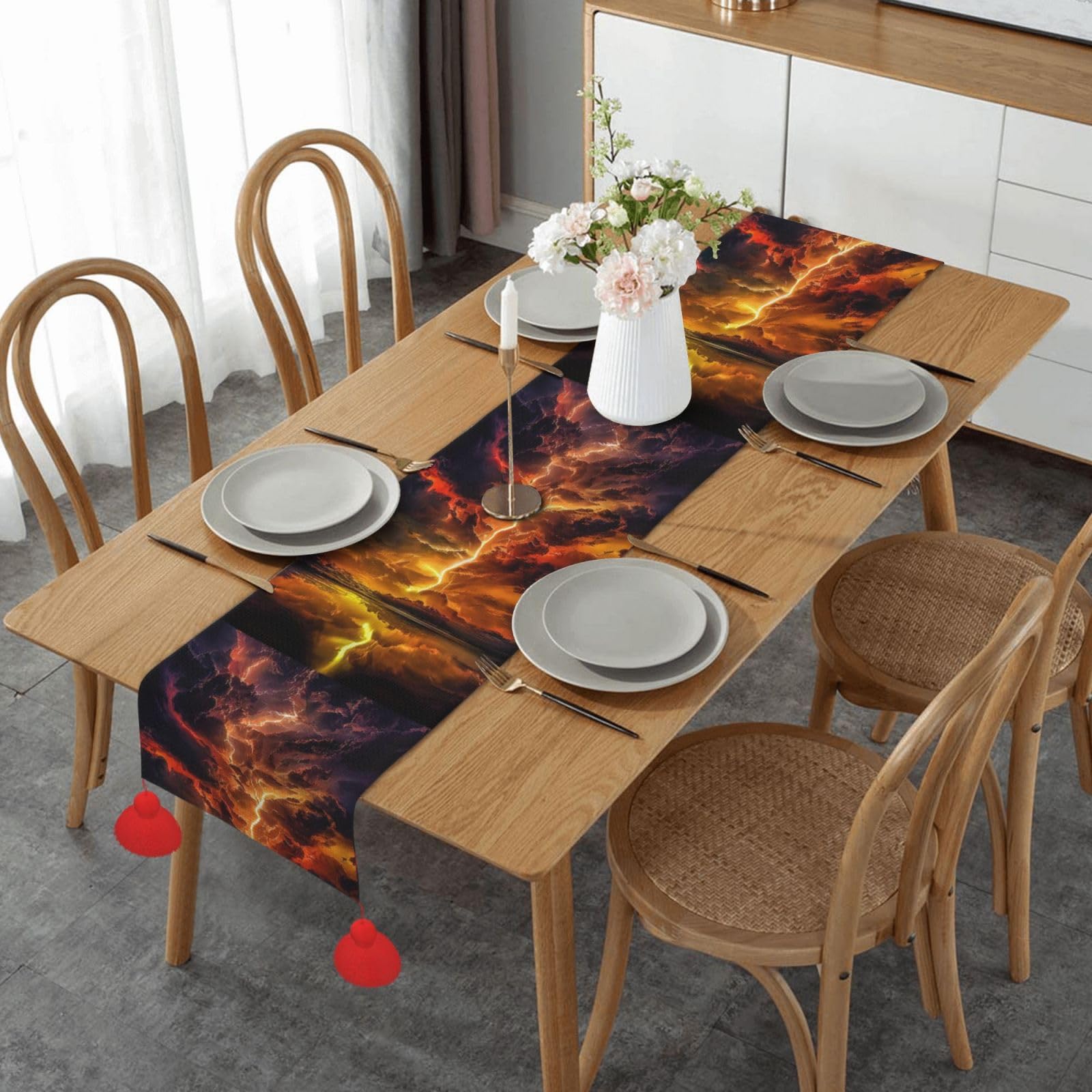 Chemin de table nuage magique antidérapant avec pompons 35x152 cm
