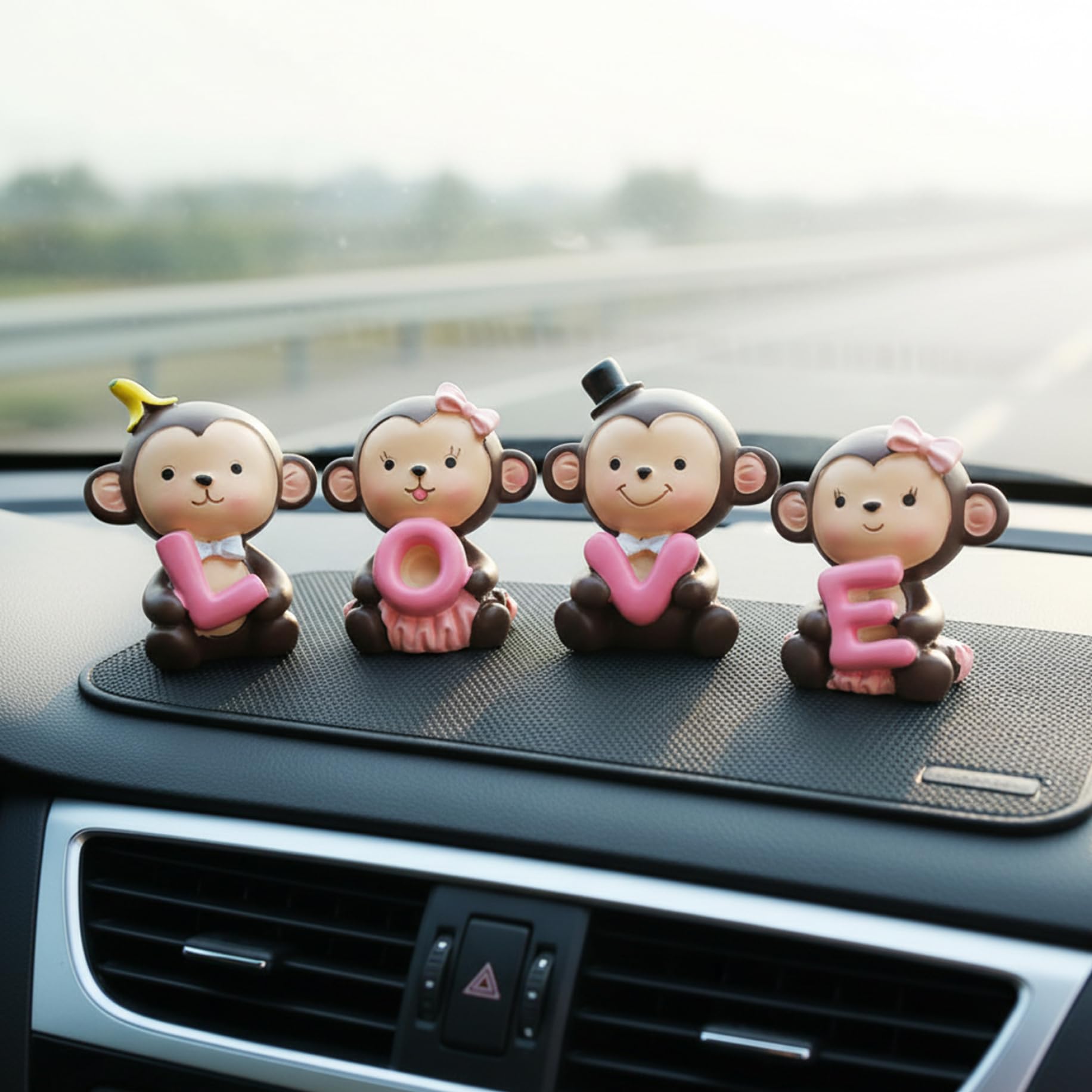 Uanqfegy Cute Resin Monkey Figurine with Love Letters 4PCS – Valentine's Day Decorations for Car Dashboard Home Office Desk Ornament