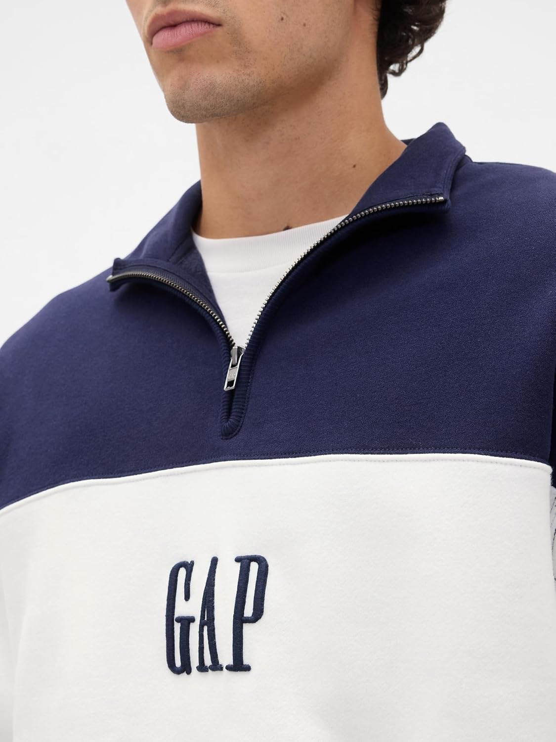 GAP Men's Logo Half Zip Drawstring Fleece