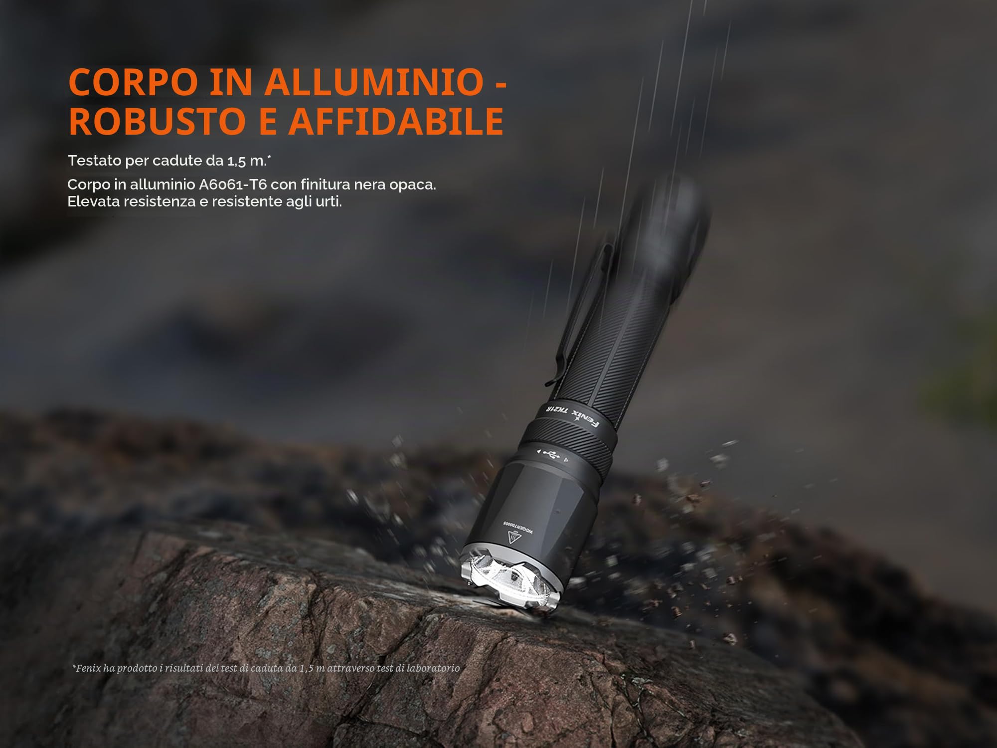Fenix TK21R - Torcia ricaricabile ad alta potenza per esterni e di sicurezza, 3600 lumen, 480 m, 72+ ore massime, funzionamento a doppio pulsante, batteria di grande capacità, copertura per porta di