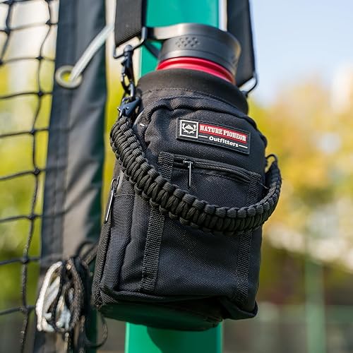 Vista 23 de NATURE PIONEOR Soporte para botella de agua con correa ajustable – 25/32/40 onzas, funda aislante para botella de agua con mango de paracaídas y 2