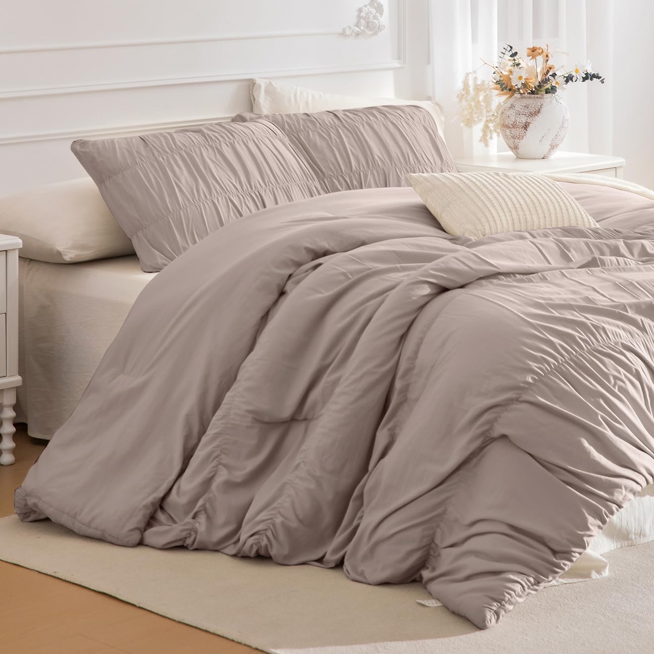 Lady Ann 128x120 Bed Comforter Set Camel Ruched Oversized King Boho Bedding Comforter Set for Bedroom Ultra Soft & Luxurious 3 Piece Fluffy Bed Sets Oversized King Plus(128"x120") Camel
