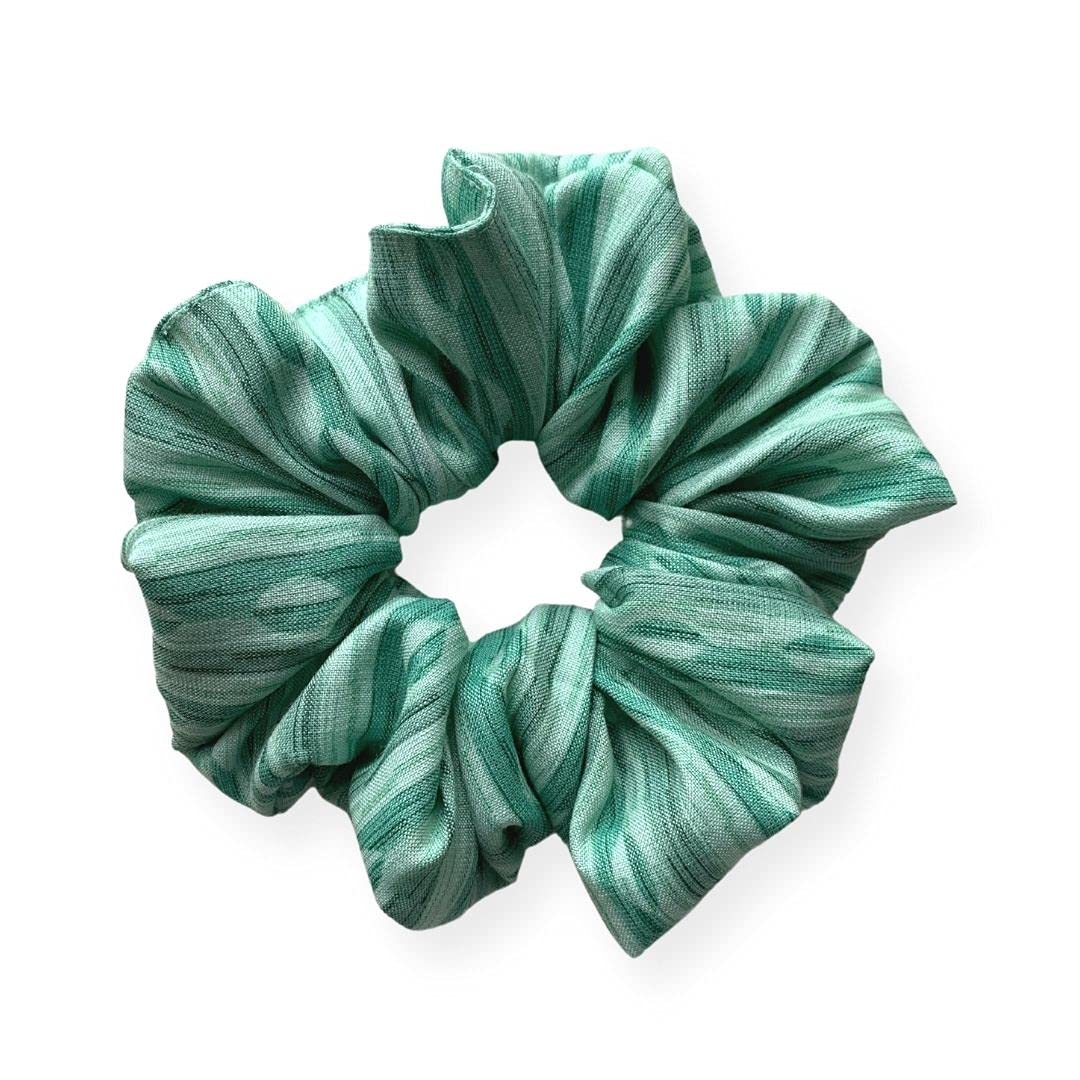 Oversized Scrunchie