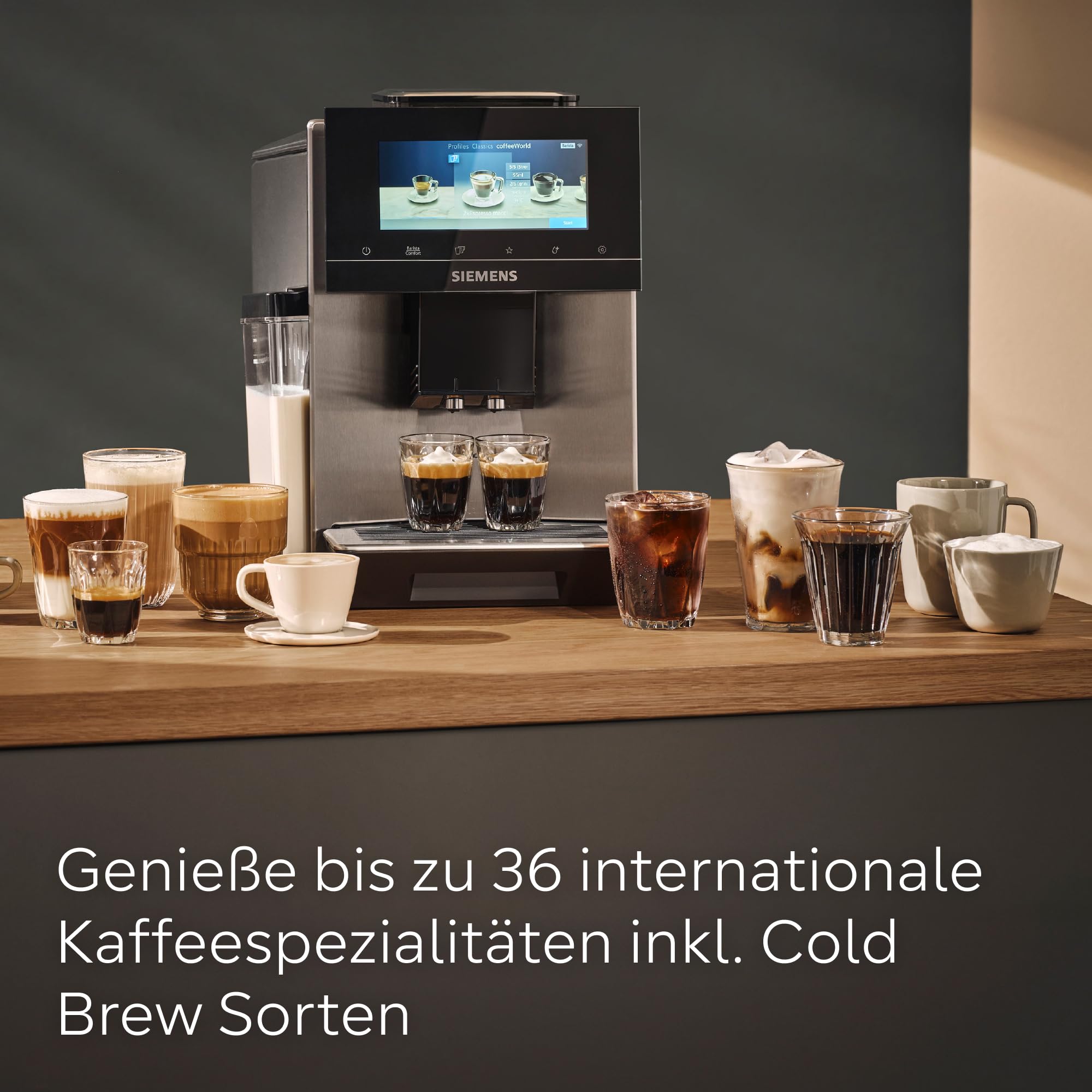 Siemens Kaffeevollautomat EQ900, großes farbiges TFT-Display, 36 Heiß- und Kaltgetränke, Cold Brew, super leise, Keramikmahlwerk, Doppeltassenfunktion, Steuerung per App, Edelstahl, TQ903D03