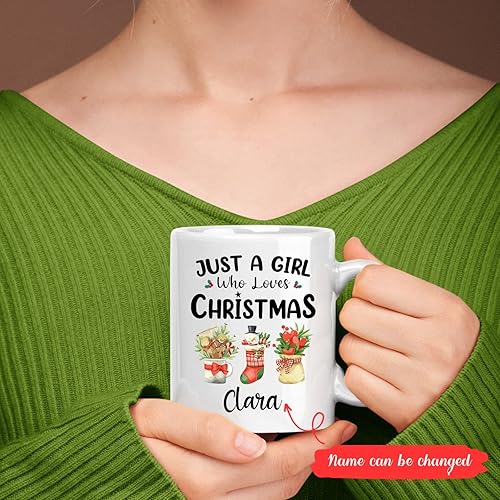 Miniatura 2 de Taza de café de Navidad personalizada, taza de café con texto en inglés Just A Girl Who Loves Christmas, taza de cerámica personalizada con nombre,