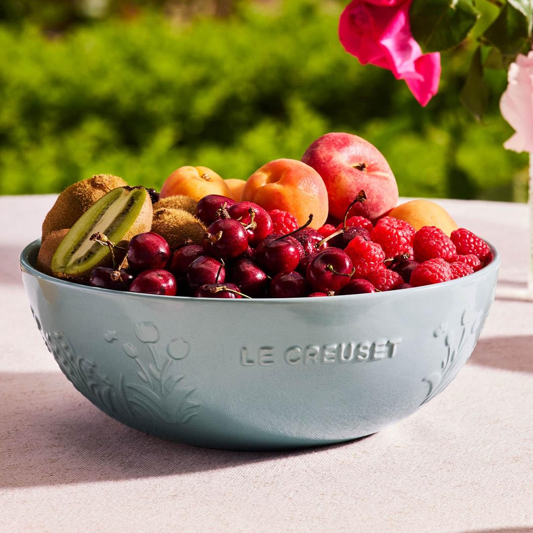 新品　LE CREUSETマルチ ボウルスプリングレリーフ 25cm Amazon.co.jp: ル・クルーゼ(Le Creuset) ボウル スフィア・マルチ
