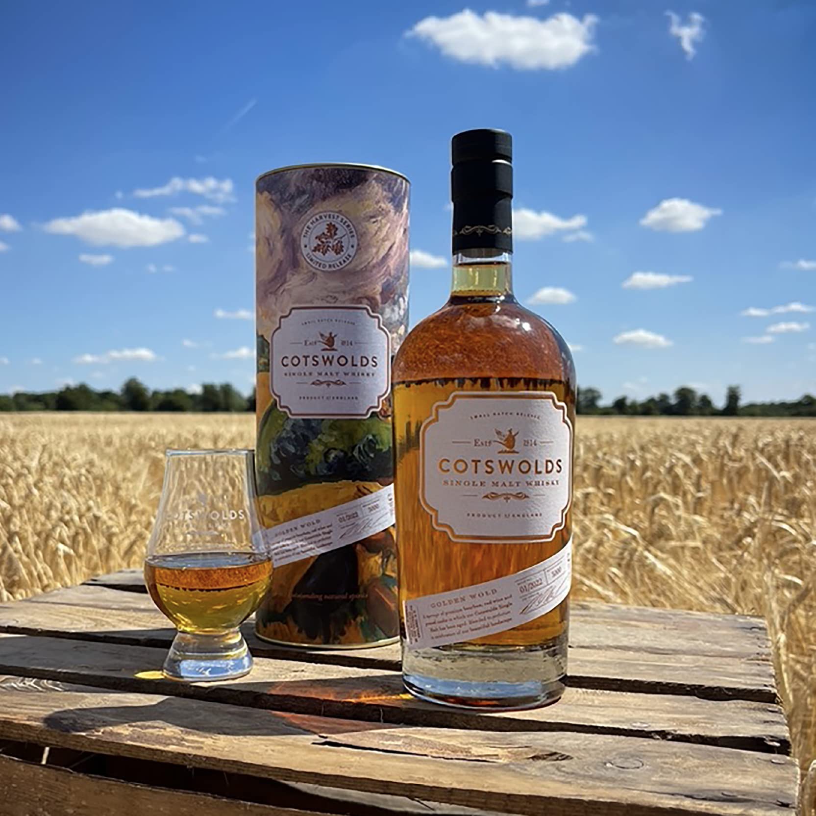 Cotswolds GOLDEN WOLD The Harvest Series Batch 01/2022 52,5% Vol. 0,7l in Giftbox