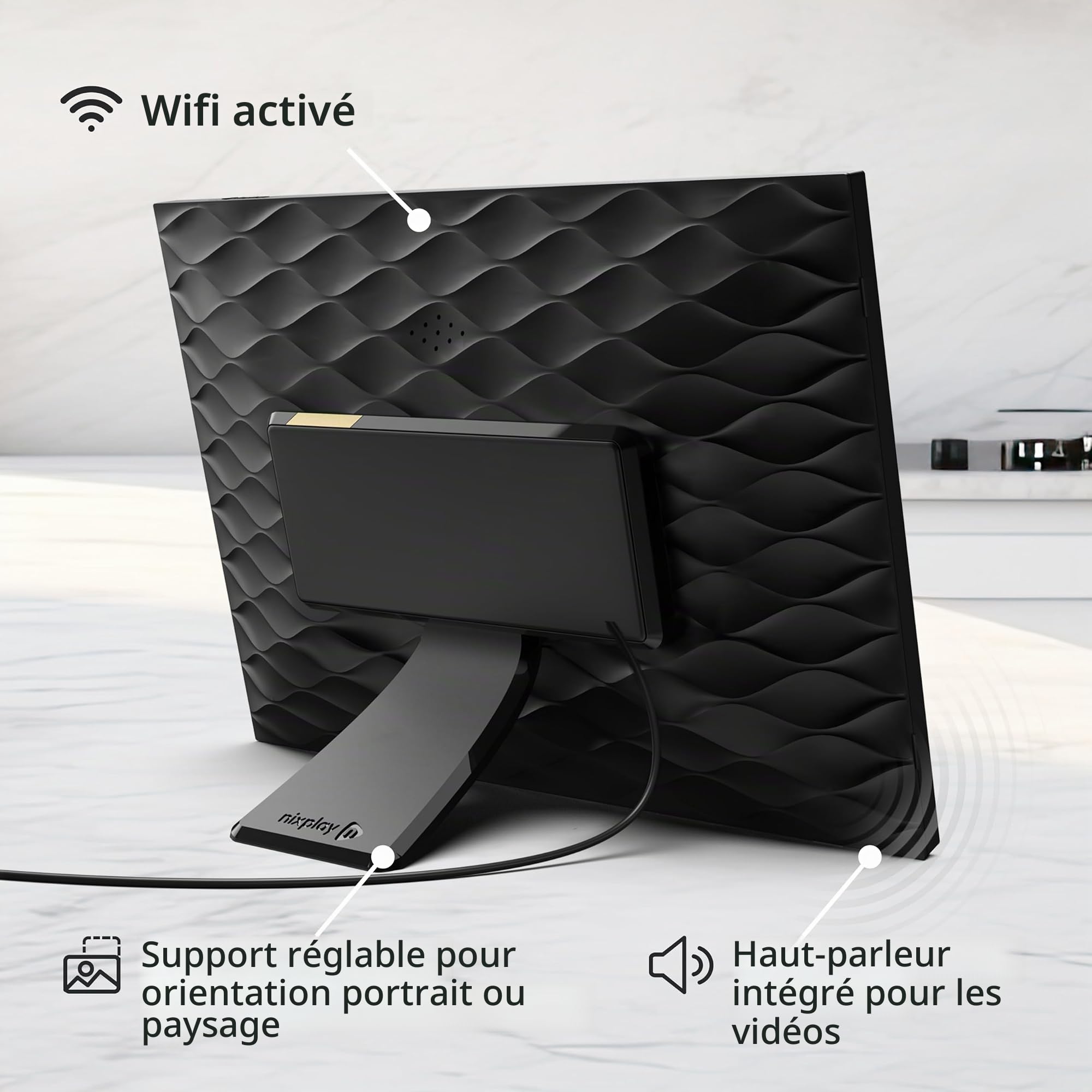 Nixplay 10,1 Pouces Cadre Photo numérique Intelligent WiFi écran Tactile (W10P), Classic Mat Noir, Partagez instantanément des Clips vidéo et Photos par e-Mail ou Via l'application Mobile