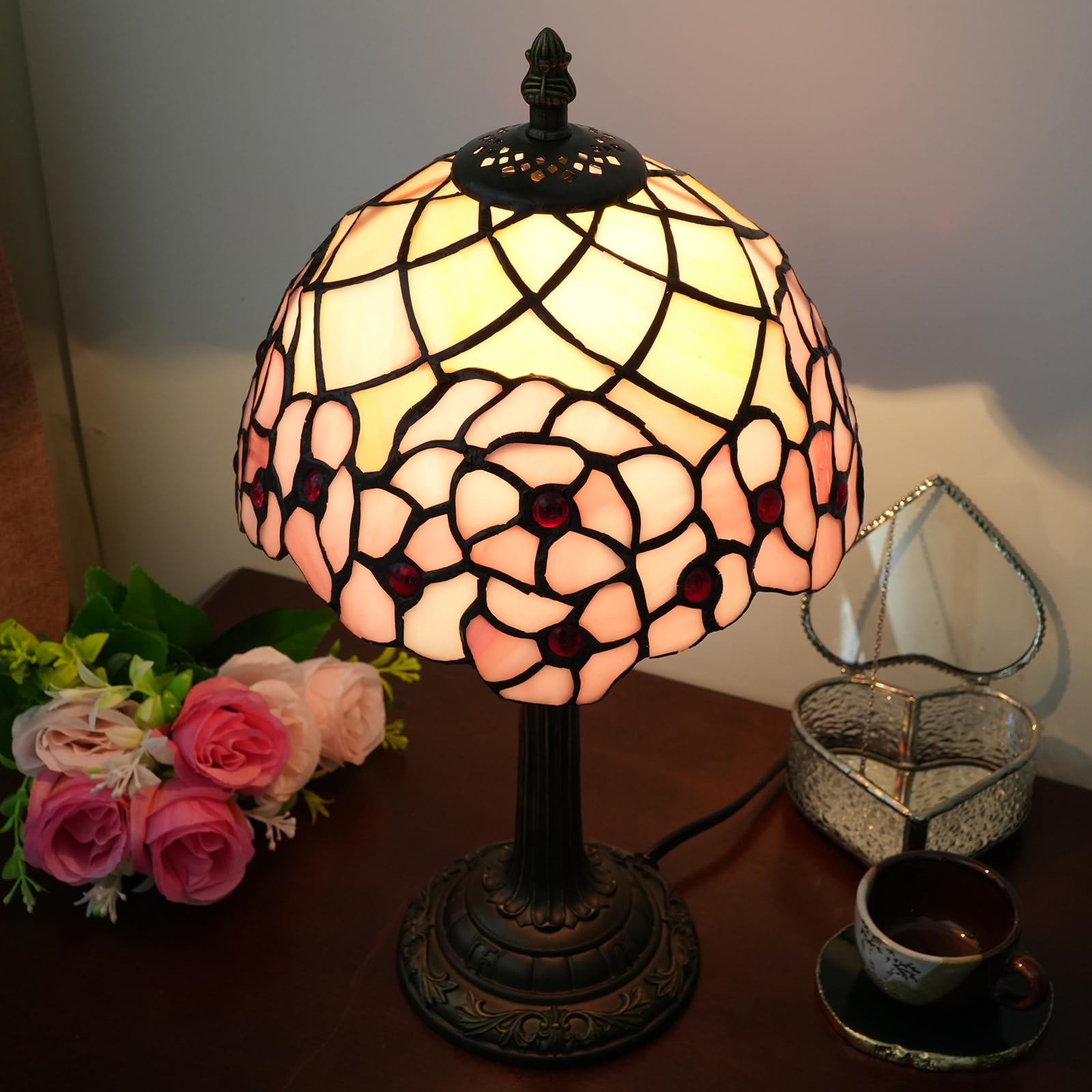 Lampe de table en verre teinté Tiffany 8X8X14 pouces Lampe de lecture de bureau Décor à côté de la chambre Salon Maison (fleur de cerisier)