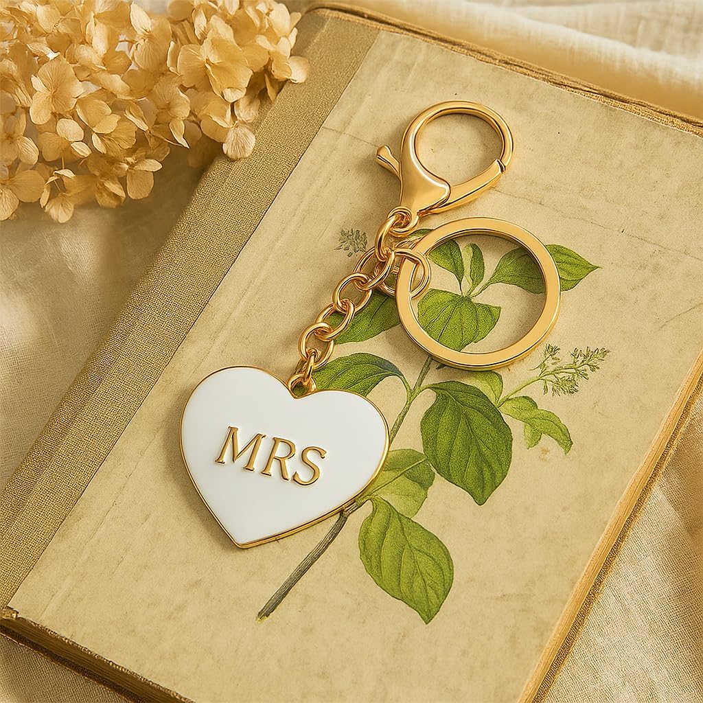 Heart Keychain MRS Text, Elegant and Simple Accessory Keys and Bag Charms for Loves,Gifts for Boyfriend Girlfriend