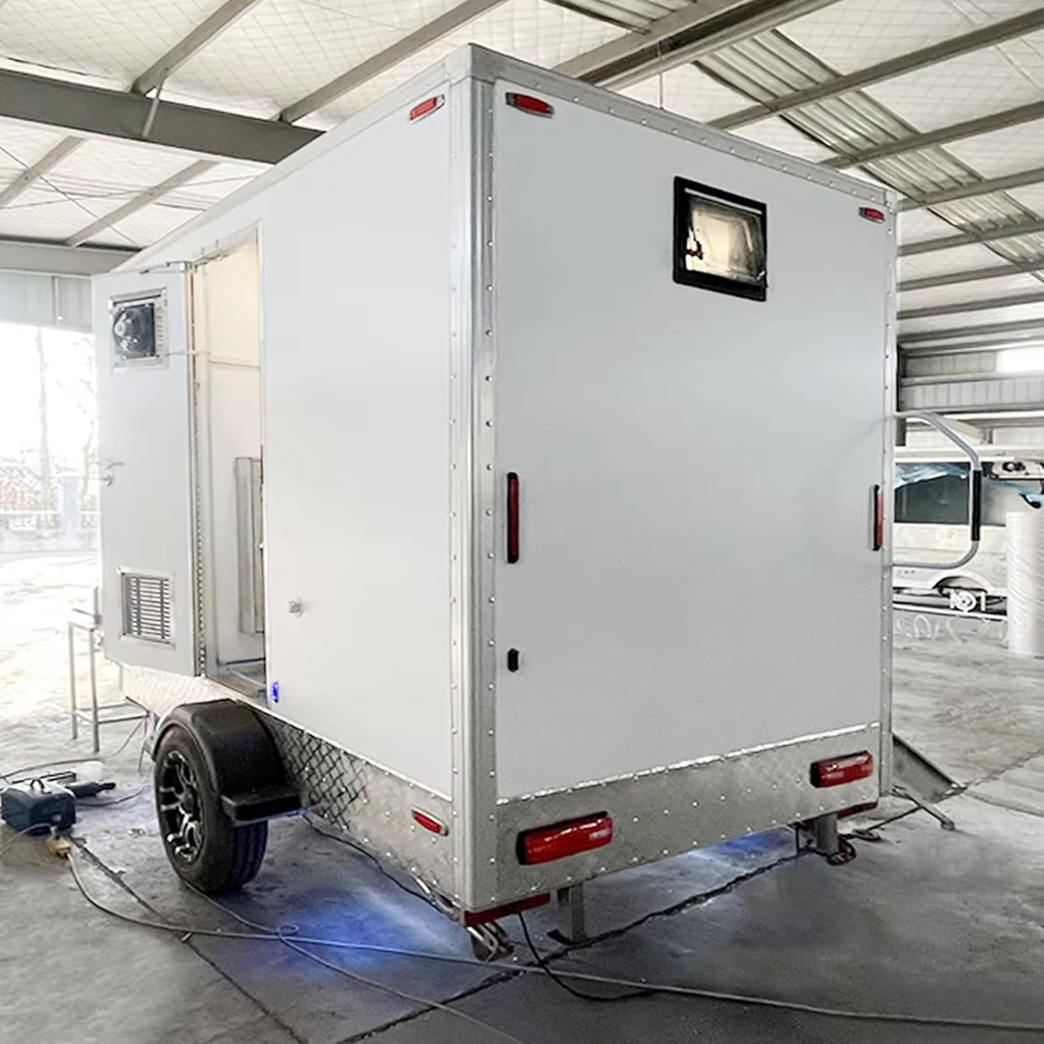 Public Portable Restroom with Sinks, Outdoor Mobile Toilet Trailer for Tourist Attractions, Hotel, Park, Gym, Beach