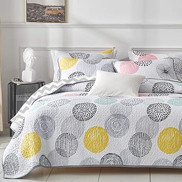 UOZZI BEDDING 2 Piece Reversible Kids Quilt Set Twin Size 68x86 Soft Microfiber Lightweight Coverlet Bedspread Summer Comforter Set Bed Cover for All Season Pink Yellow Teal Colorful Dots with sham