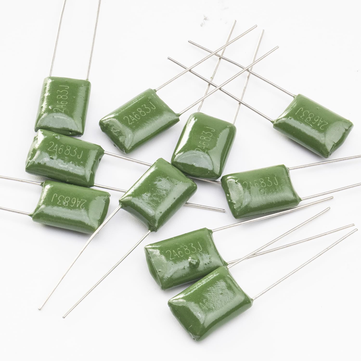 Condensateurs 0,068U 2A683J au format compact et isolant vert par 10 - 4