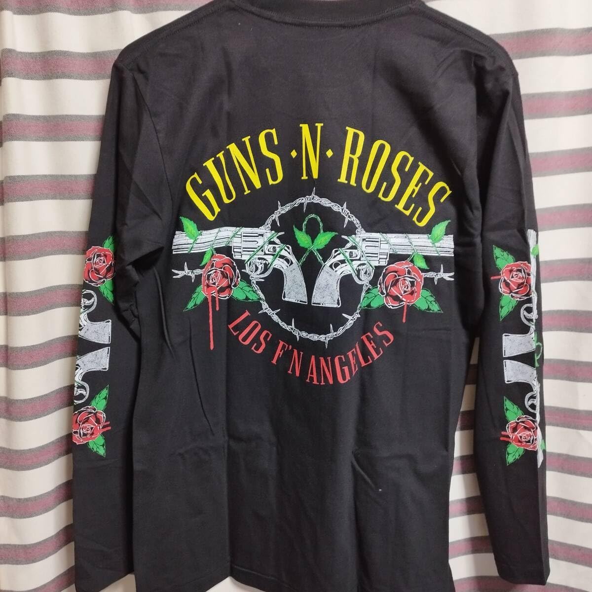 Amazon.co.jp: GUNS N