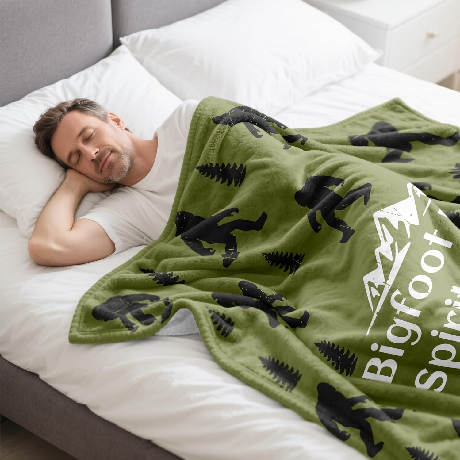 Bigfoot Blanket 50"x60", Big Foot Sasquatch Gifts, Sasquatch Gifts, Cool Bigfoot Gifts for Men, Women, Dad, Grandpa, Birthday Gift Throws Blanket