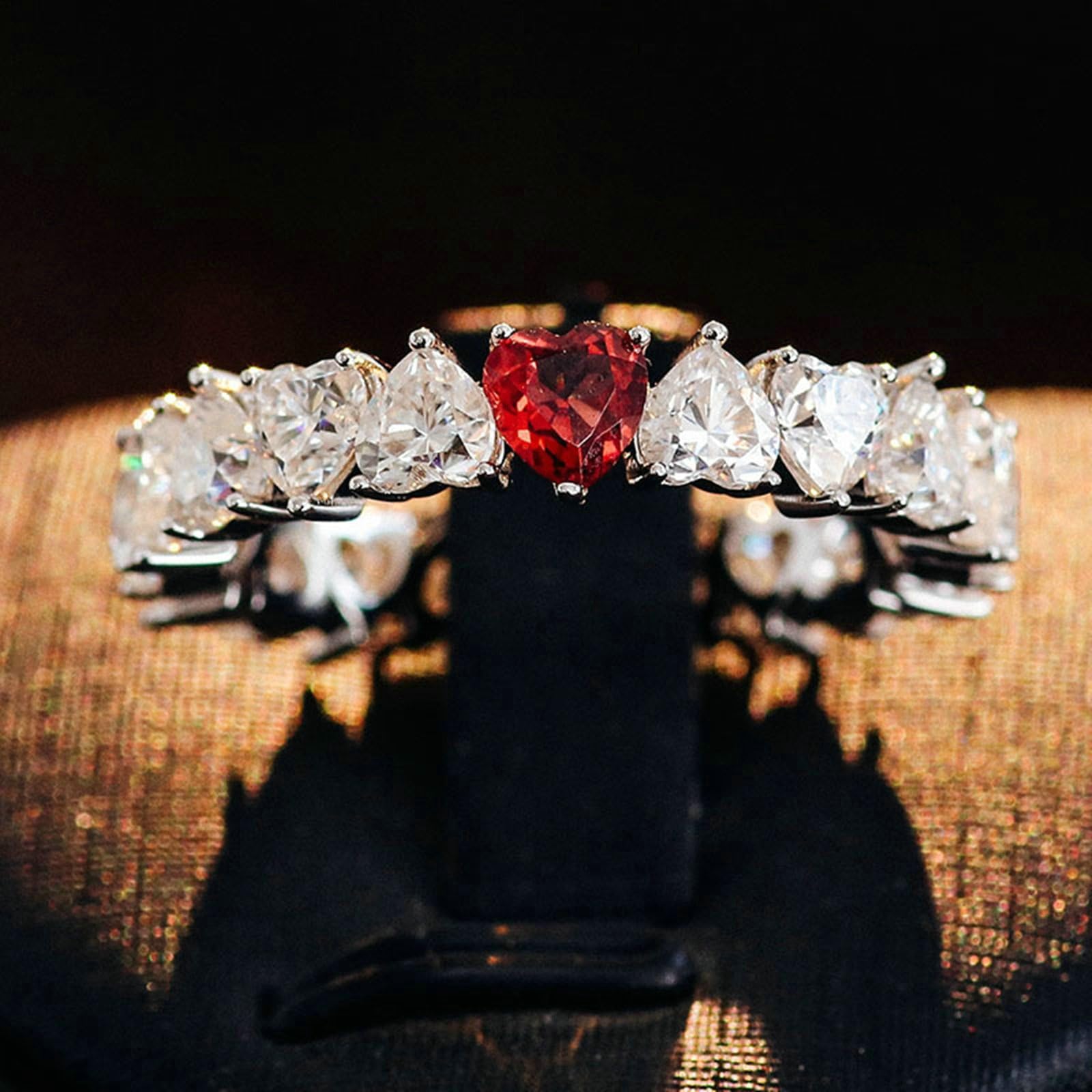 Anello di fidanzamento 18 carati taglio a cuore rosso bianco Lab creato rubino moissanite anello di fidanzamento coppie oro eternità