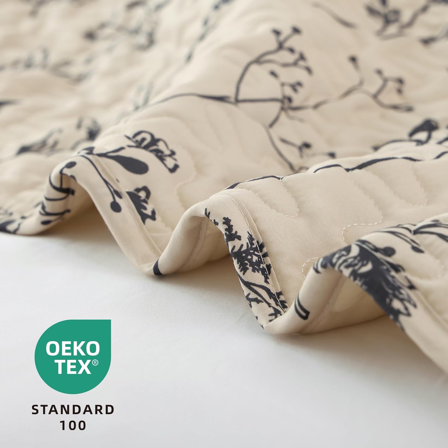 JANZAA Quilt King Size Beige Quilt Bed Spread Boho Quilt with Floral Pattern Microfiber Quilts Set 3 Pieces Lightweight Comforter Reversible Bedding Set,1Quilt 104x90 inches, 2 Pillowcases - Image 2