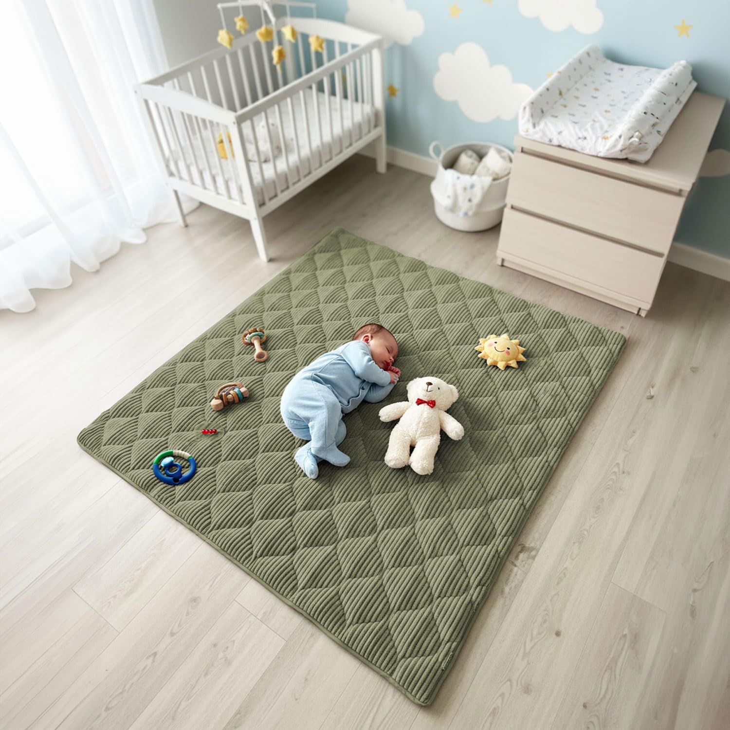 Sanosoft® Krabbeldecke - rutsch- & wasserfeste Krabbelunterlage mit Öko Tex & Made in Germany… (Cord Khaki Grün, 120x120cm)