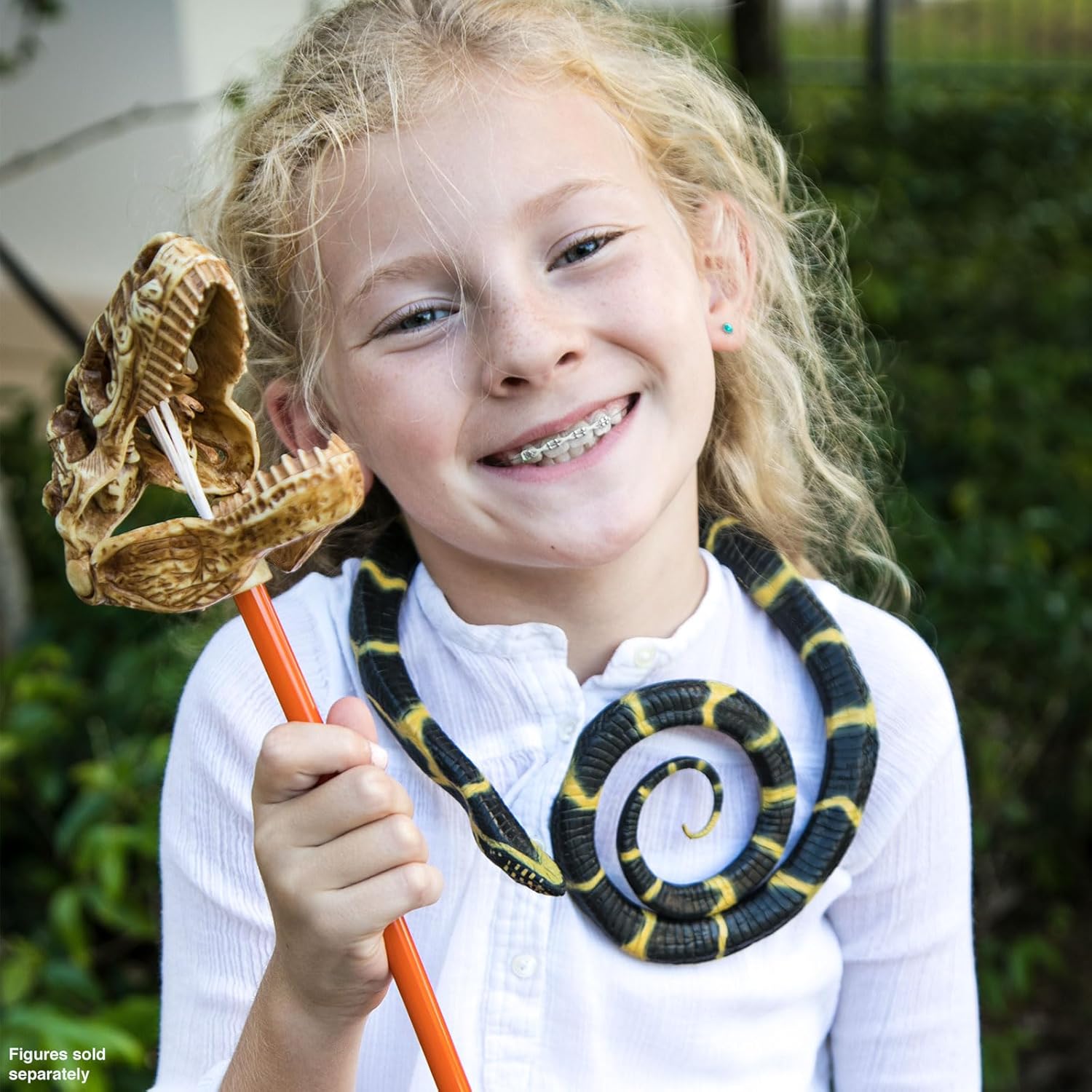 Safari Ltd. Chain Kingsnake Figurine - Detailed 36" Plastic Model Figure - Fun Educational Play Toy for Boys, Girls & Kids Ages 3+