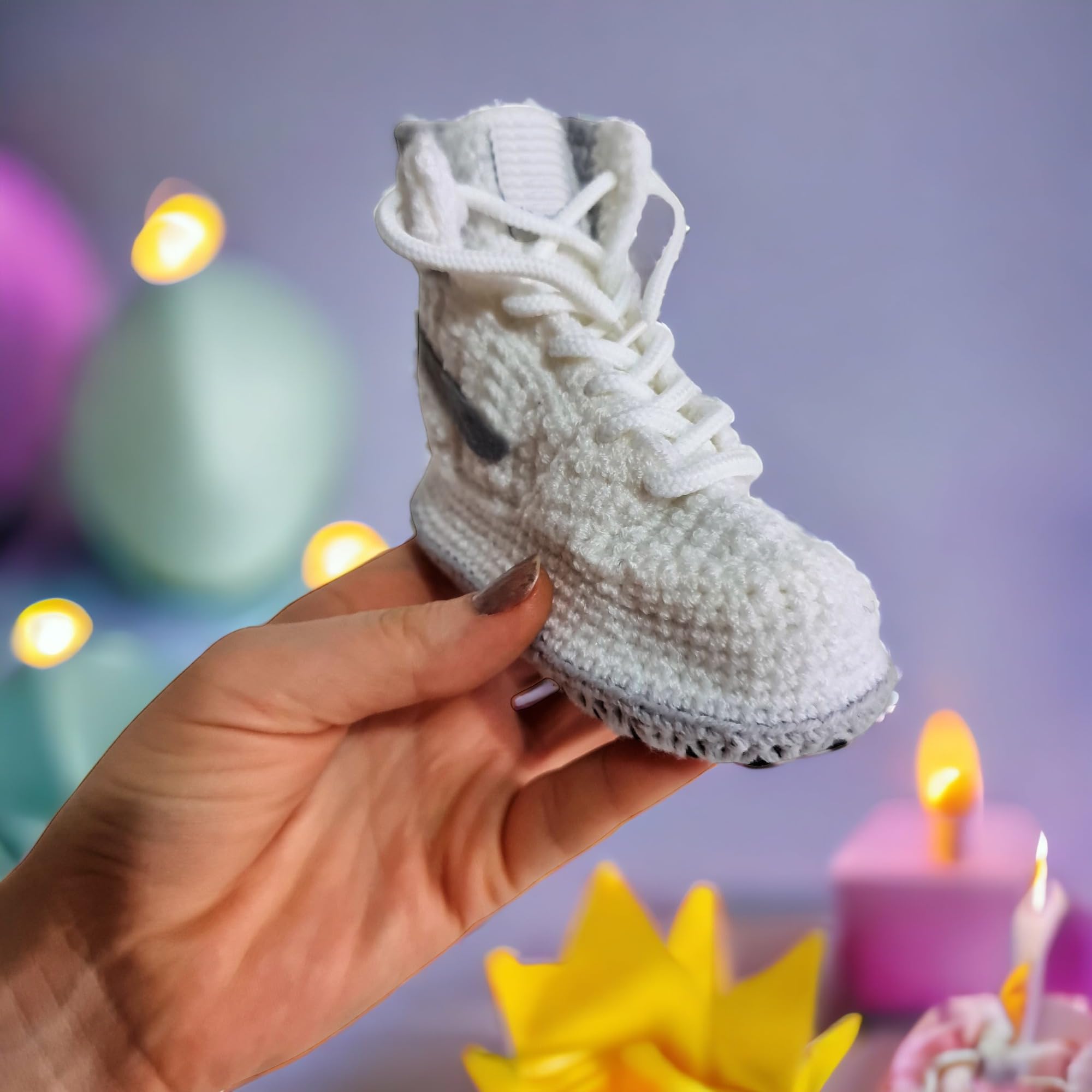 Baby individuell gestrickte Booties Grau, Basketball-Stil Krabbelschuhe für Neugeborene, Woll-Baumwoll-Hausschuhe, handgefertigte Lauflernschuhe, gemütliche warme Winter-Strick-Socken
