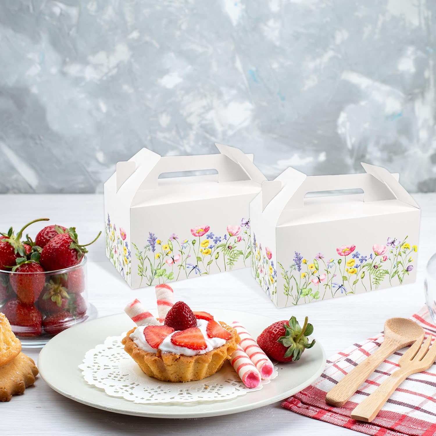 25 PCS Wild Flower Gift Boxes, Spring Party Favor Boxes Treat Birthday Candy Boxes, Wildflower Gift Floral Packaging Treat Bags Perfect for Cupcake Cookie Gable Goodie DIY Crafting Baby Shower Wedding Graduation, 6.2x3.5x3.5 inches