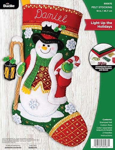 Bucilla Light Up The Holidays 89587E - Kit de fabricación de calcetines de fieltro de 18 pulgadas, perfecto para manualidades y manualidades,
