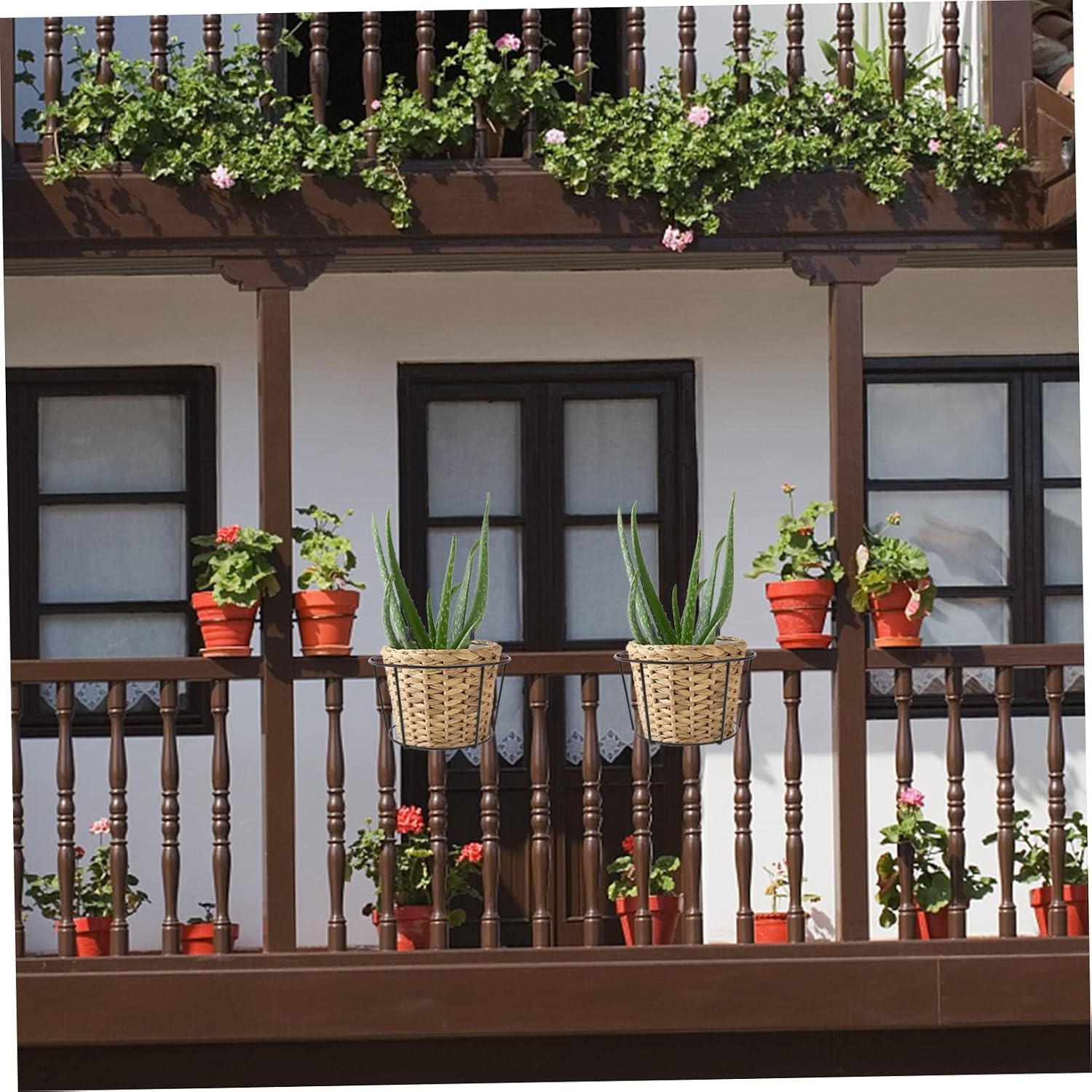 HANABASS Wrought Iron Round Hanging Flowerpot Rack 4PCS Wall-Mounted Plant Pot Holder for Balcony Succulent Display and Outdoor Use
