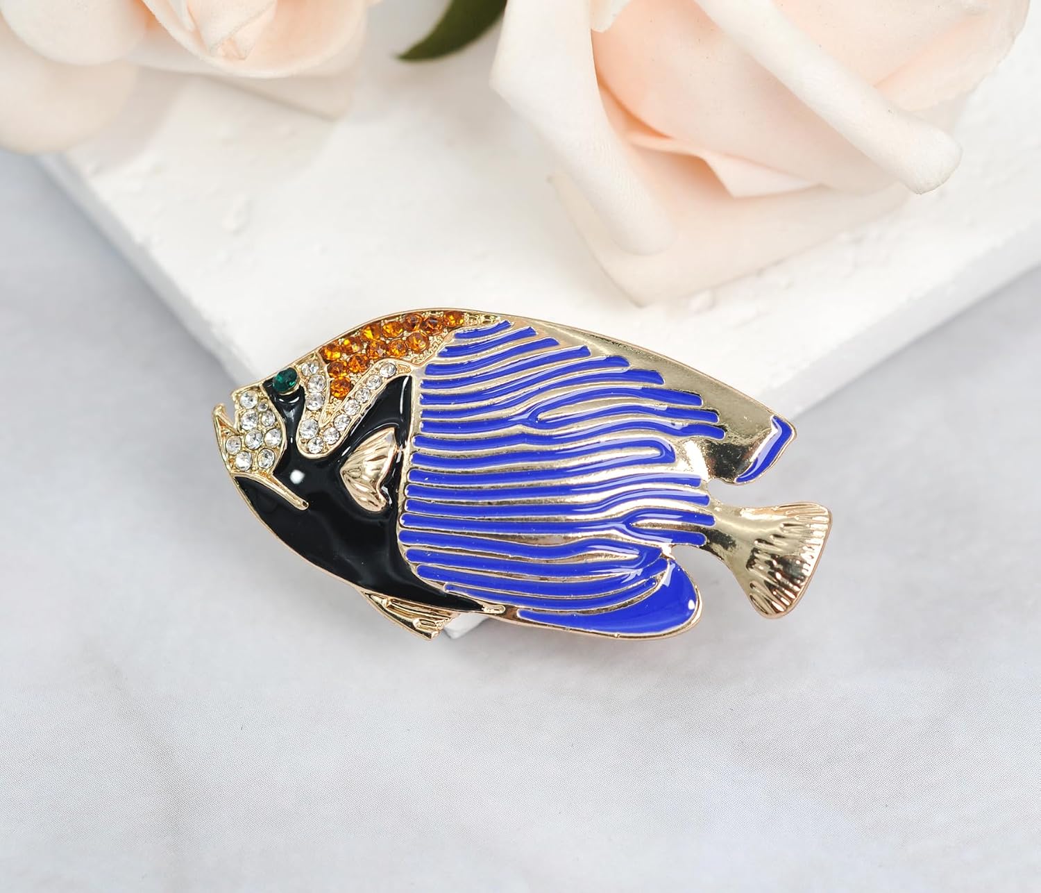 Gyn&Joy Crystal Blue Enamel Tropical Ocean Sea Fish Lapel Brooch Pin image 5