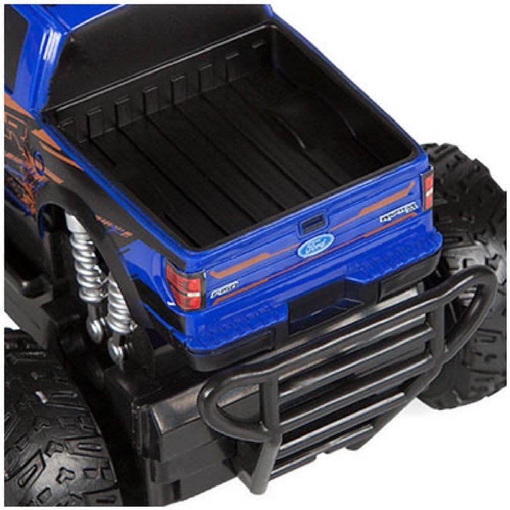 World Tech Toys Ford F-150 SVT Raptor RC Truck Vehicle (1:24 Scale)