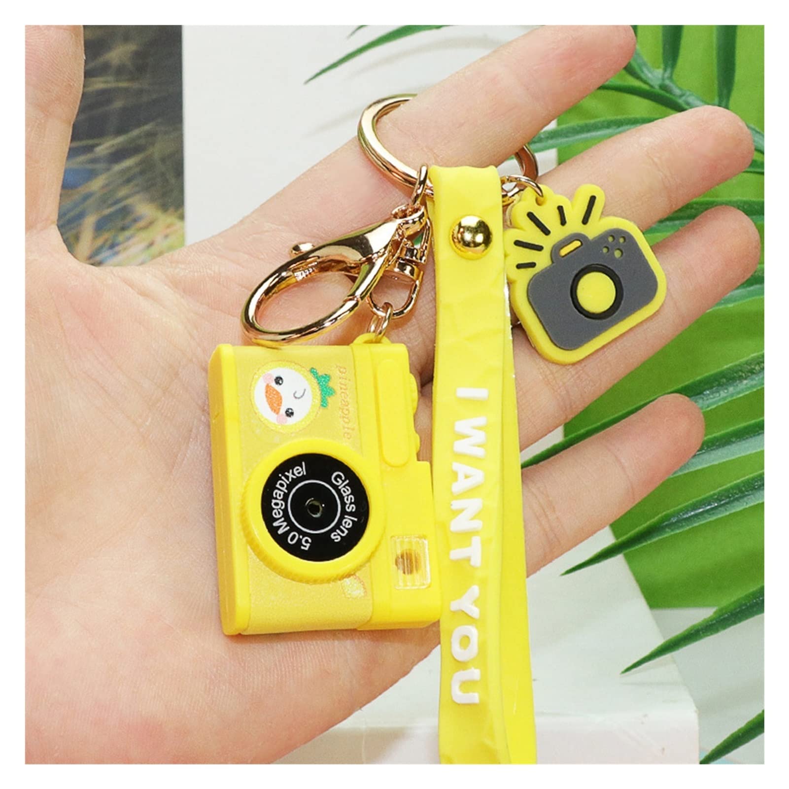 Mini caméra porte-clefs jaune pour ne plus jamais rater un instant clé