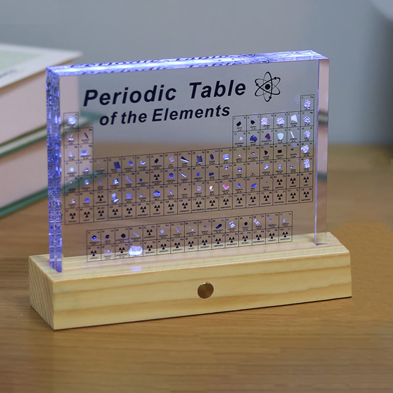 Tavola periodica con 83 elementi reali, Tavola Periodica Degli Elementi chimica acrilica con Base LED in legno senza fili, Display per Tavolo periodico,per Studenti,Insegnanti, Regali, Home Decor