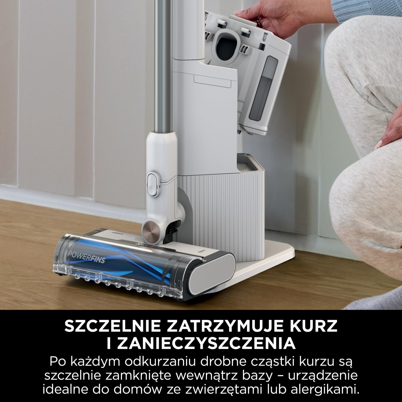 Shark Clean & Empty Bezprzewodowy odkurzacz z automatycznym systemem opróżniania, czas pracy 40 min, Anti Hair Wrap, akcesoria do sierści i szczelin, stacja ładująca, biało/niebieski, BU3521EU