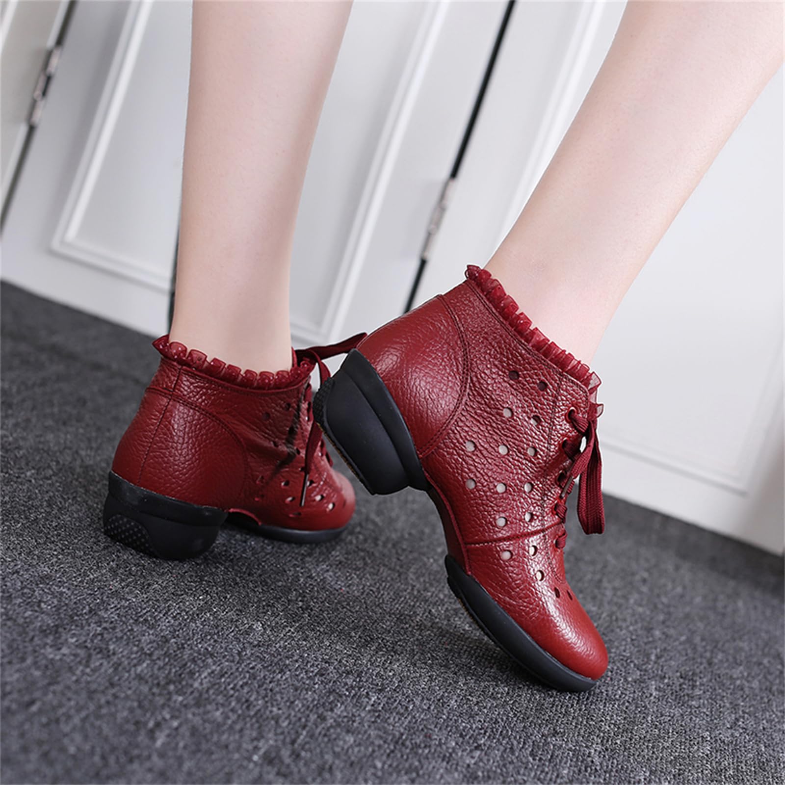 Scarpe da Jazz da Donna Stivali da Ballo in Pelle Tacco Basso Lacci Suola Divisa Stivali da Ballo Latino Moderni da Palcoscenico