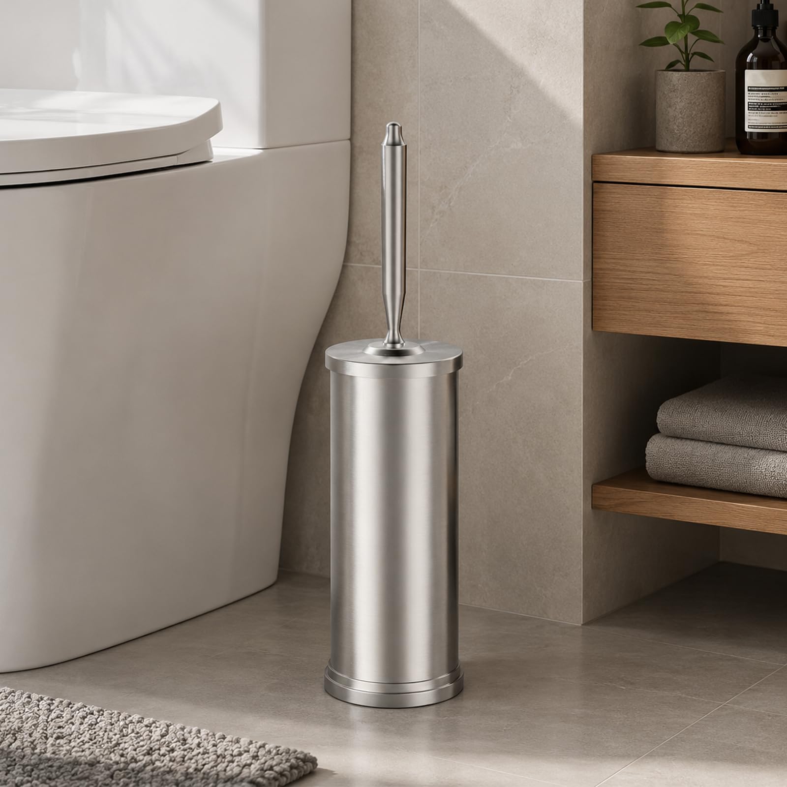Escobilla y soporte de acero inoxidable 304 de alta calidad: base estable con peso, tubo interior extraíble, diseño a prueba de salpicaduras para una limpieza profunda de 360° y almacenamiento que