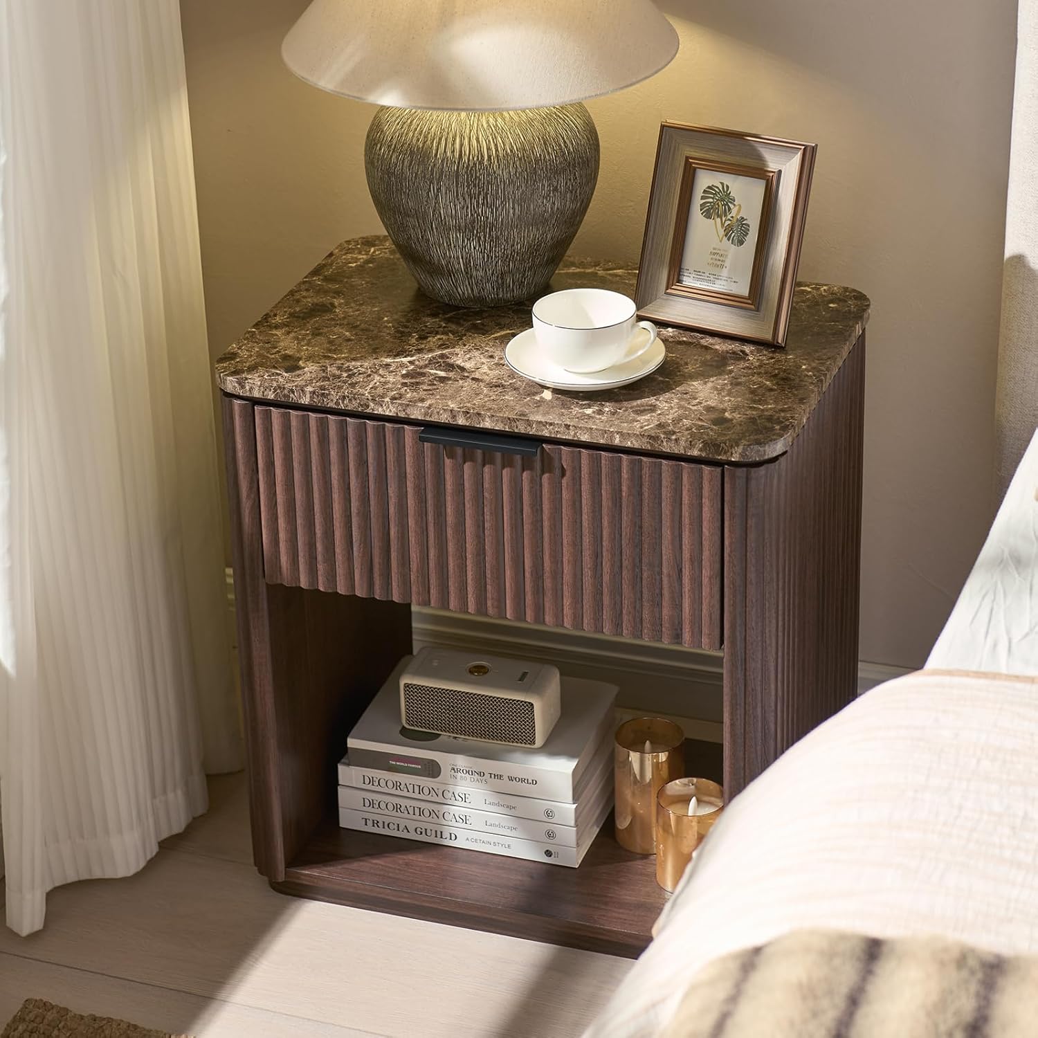 Fluted Nightstand Set of 2, Bedside Table with Faux Marble-Top, Engineered Wood Side Table with Drawer Open Shelf, Curved Corners, Modern Night Stand for Bedroom, Small Spaces, Dark Oak