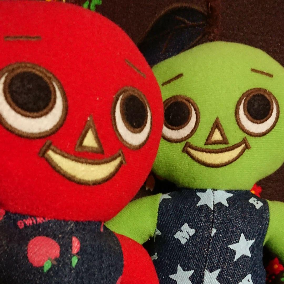 Amazon.co.jp: りんご王子 赤と緑 : おもちゃ