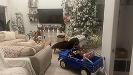 Review Image by Kinzi Hicks