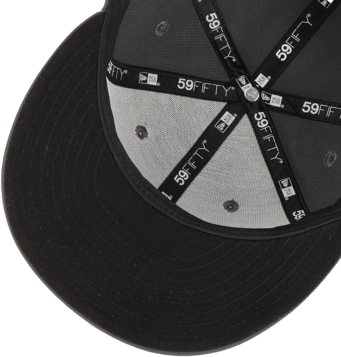 New Era Batman Hush Symbol 59Fifty Hat- 7 5/8 Grey - Image 3