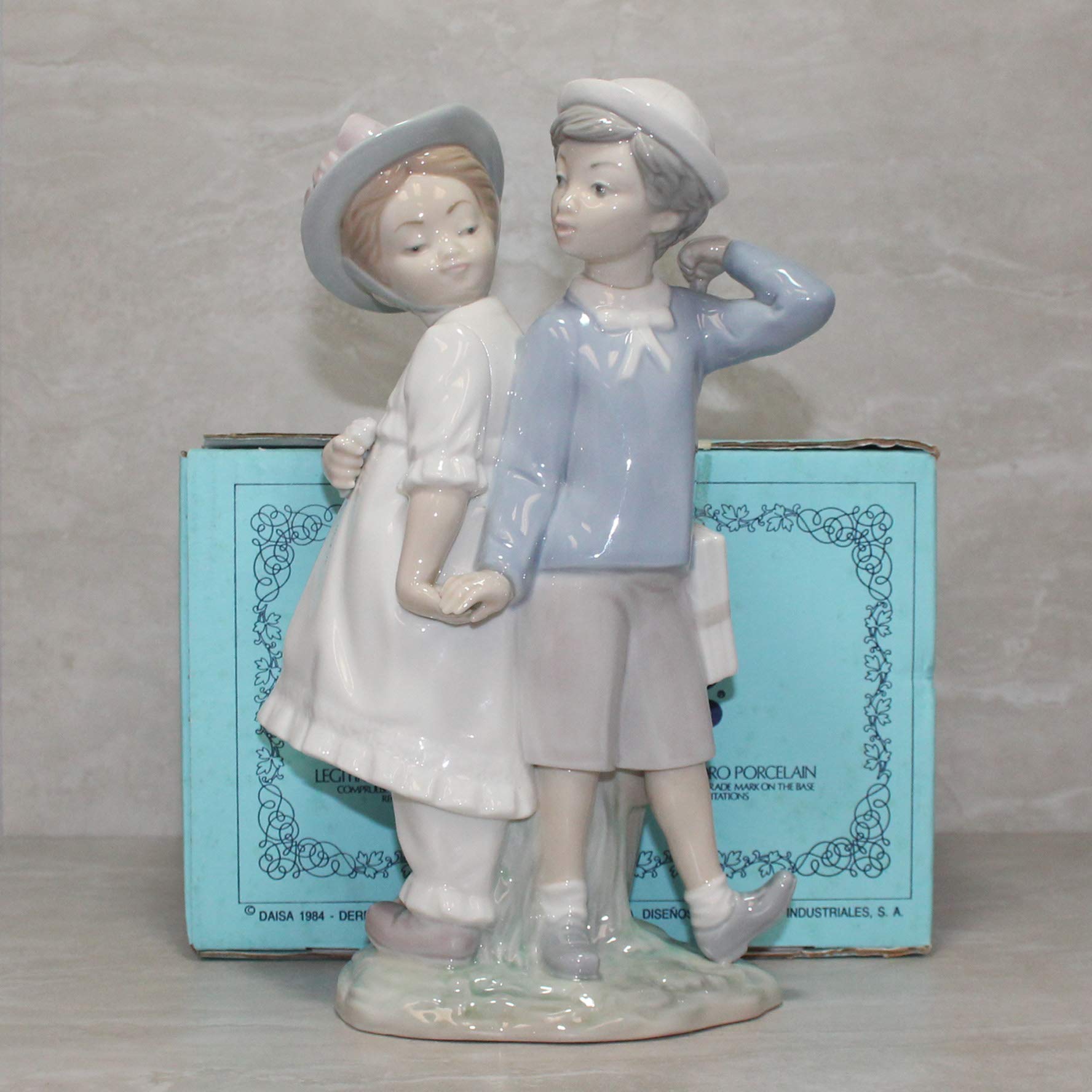 Amazon.com: Lladro Figurine 1127 Puppy Love : Home & Kitchen