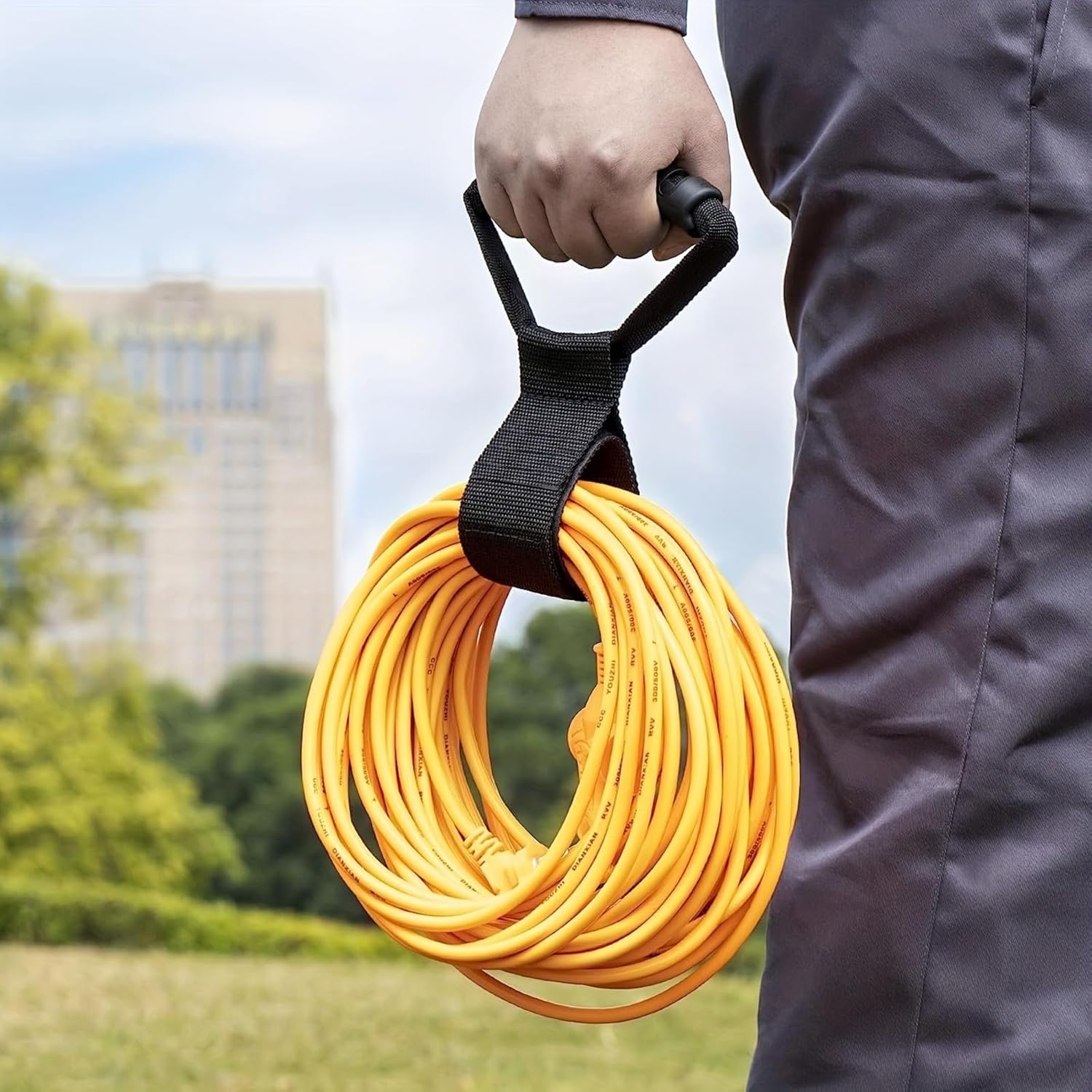 Heavy Duty Storage Strap, 17" Adjustable Black Nylon Organizer with Handle for Cord Garden Hose Swimming and Garage Tool
